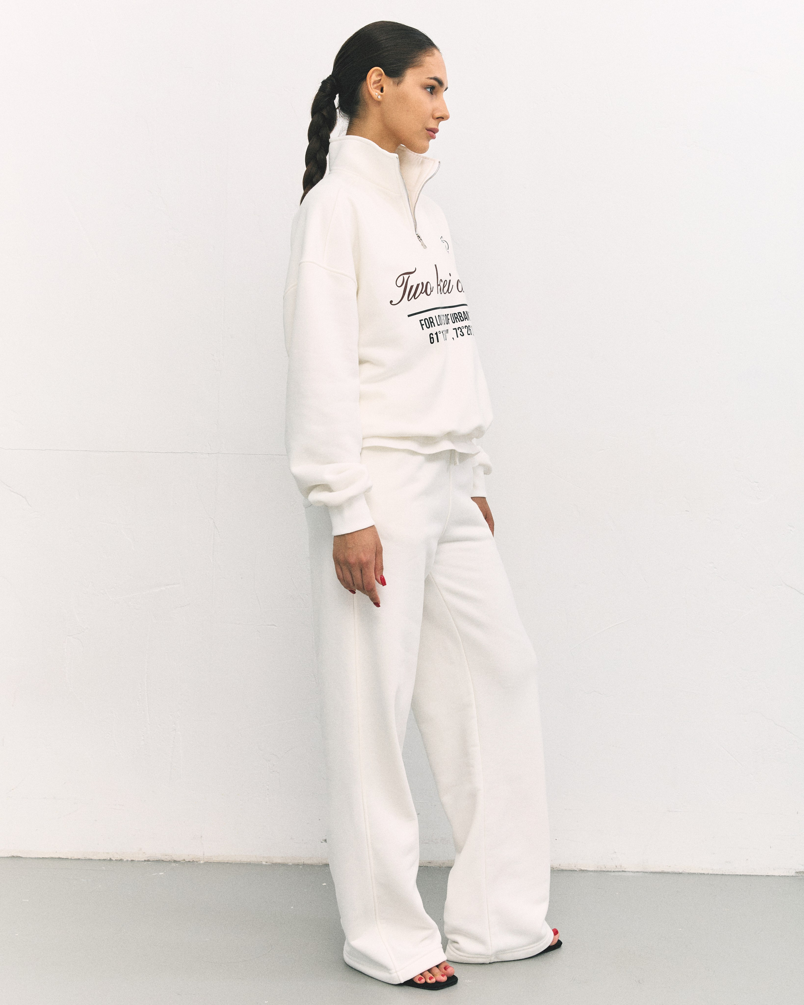 TWO KEY. Фотограф в Москве и Сургуте Алла Лесовая. Снимаю каталог для брендов и индивидуальные портреты для людей