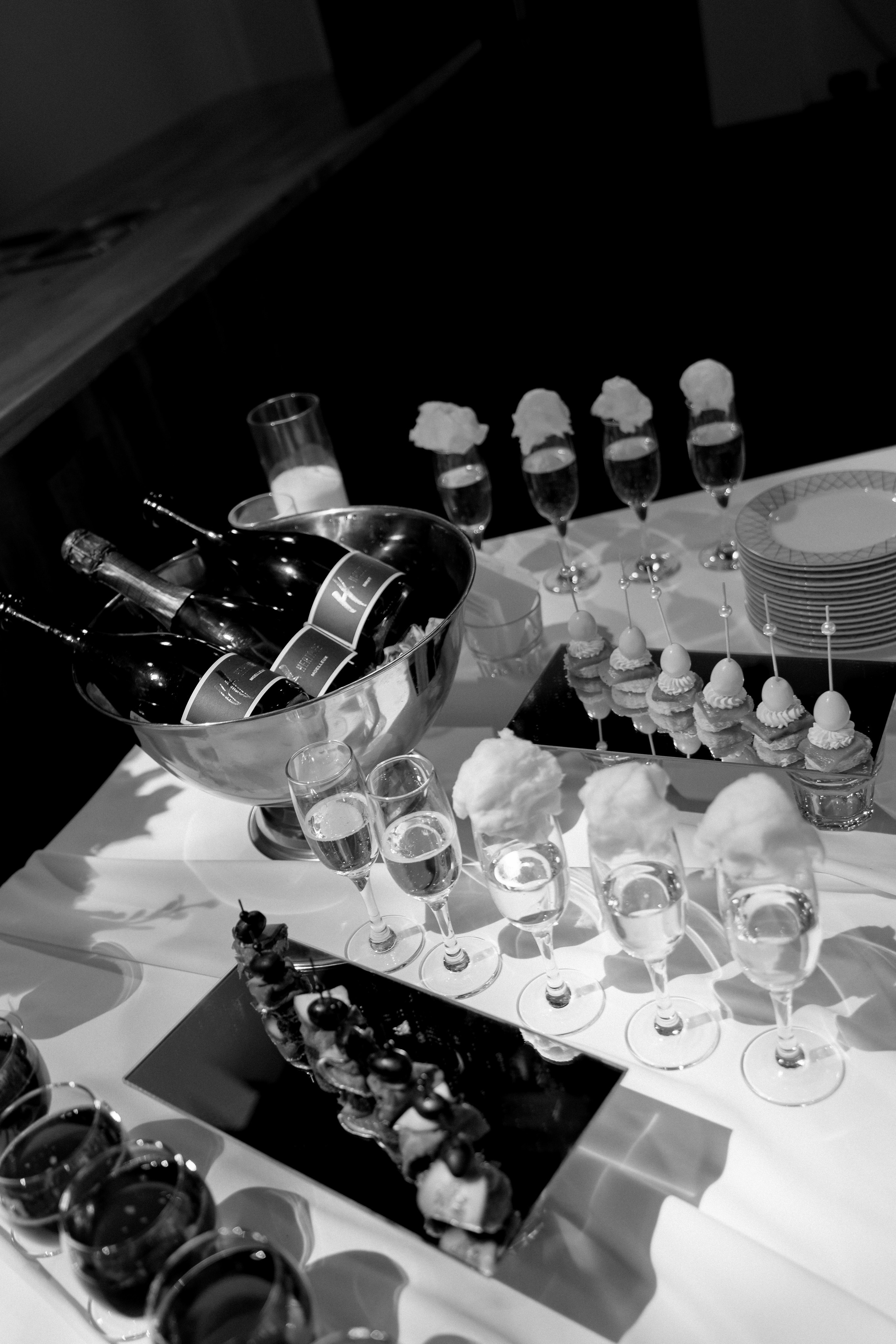 СВАДЕБНАЯ СЬЕМКА СБОРОВ В ОТЕЛЕ И ВЫЕЗД НА ЦЕРЕМОНИЮ (СНЯТО В СИБИРЕ В НИЖНЕВАРТОВСКЕ). Профессиональный фотограф, Санкт-Петербург — Виктория Богомолова