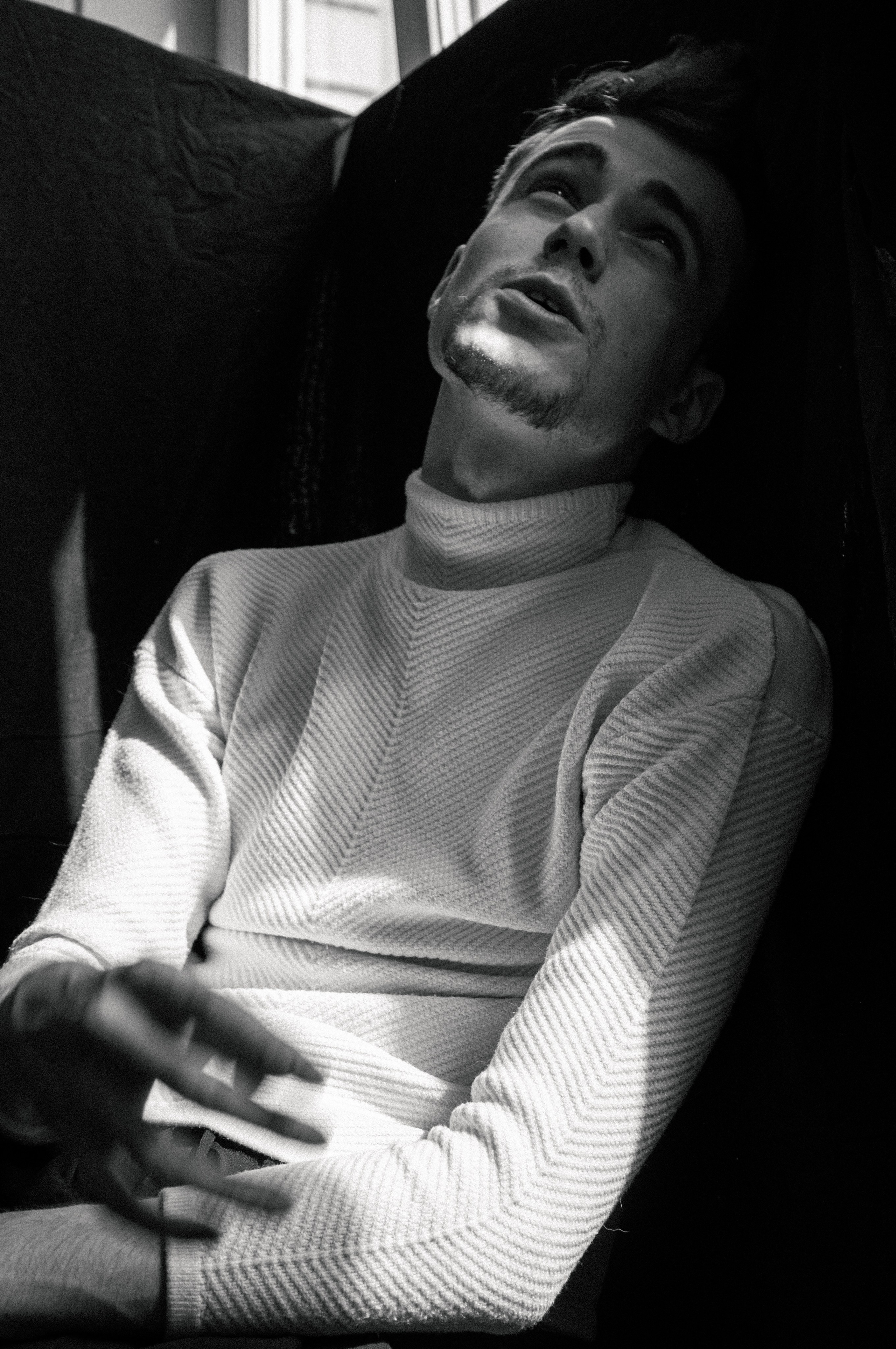 Dialog. DINA MOREVA photography