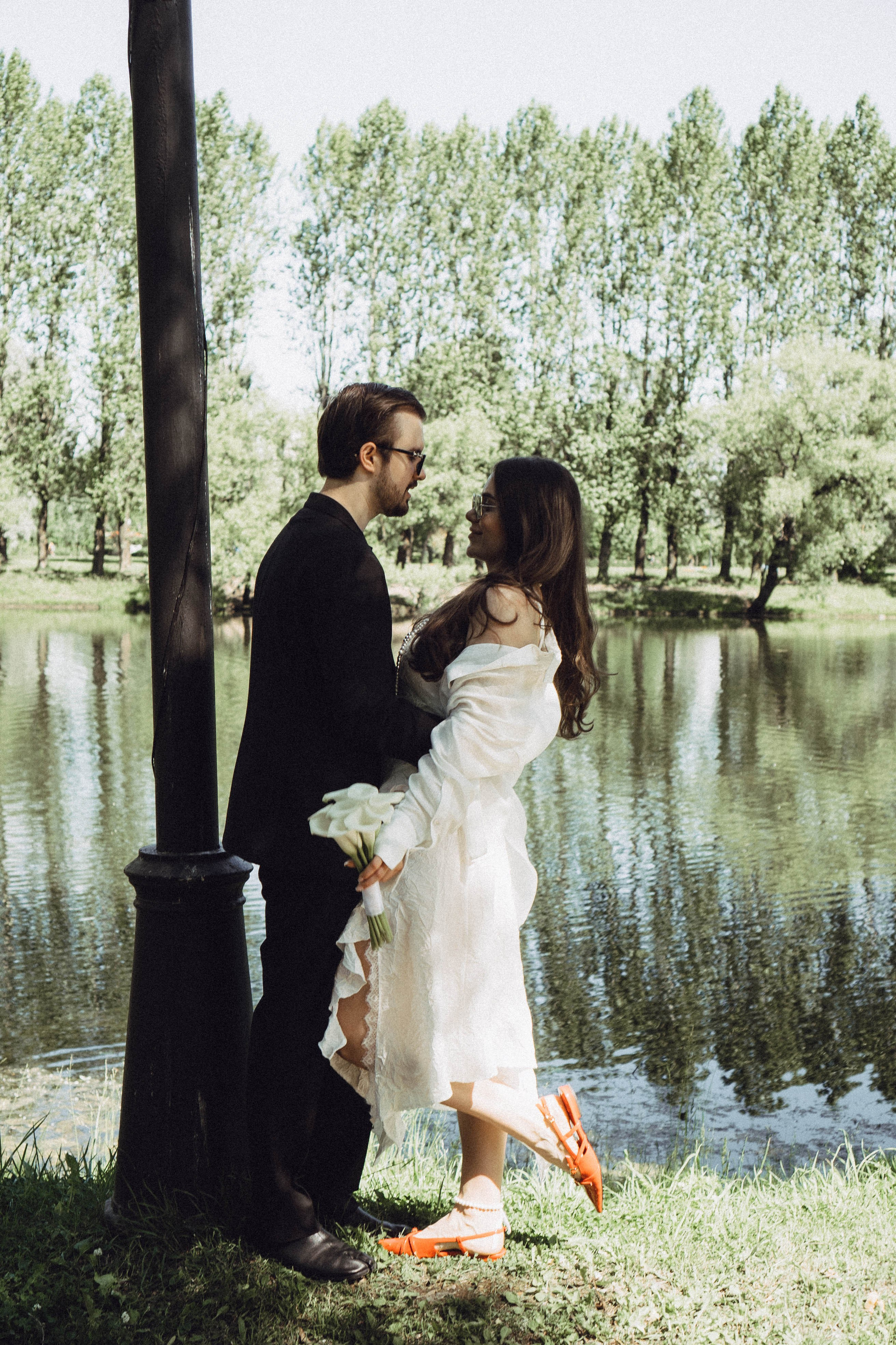 СВАДЕБНАЯ СЬЕМКА В ПАРКЕ ПОБЕДЫ И ПРОГУЛКА ПО МОСКОВСКОМУ ПРОСПЕКТУ. Профессиональный фотограф, Санкт-Петербург — Виктория Богомолова