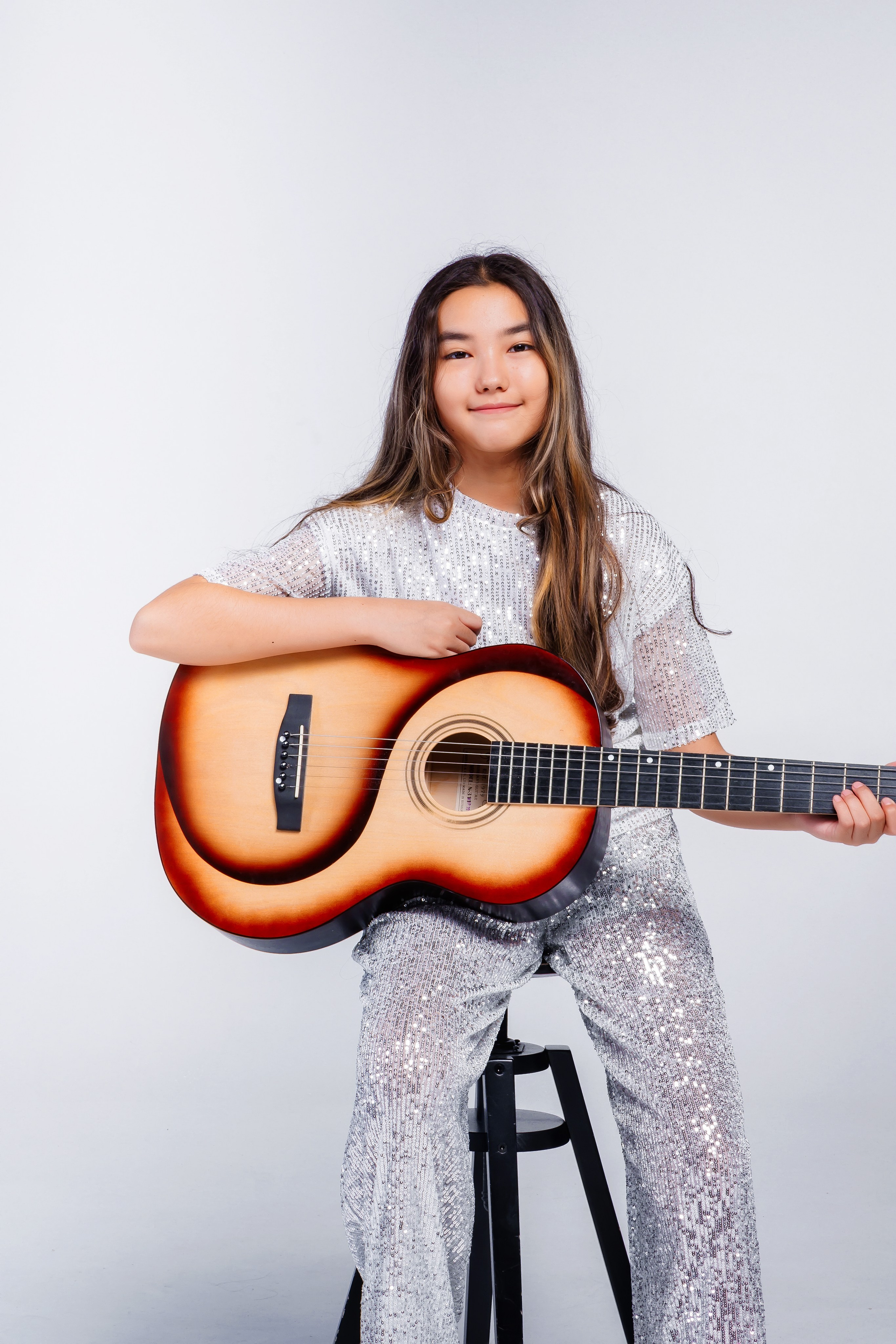 Съемка в студии на Афишу или другие нужды. Семейный и Свадебный фотограф в Астане Александр Астапов