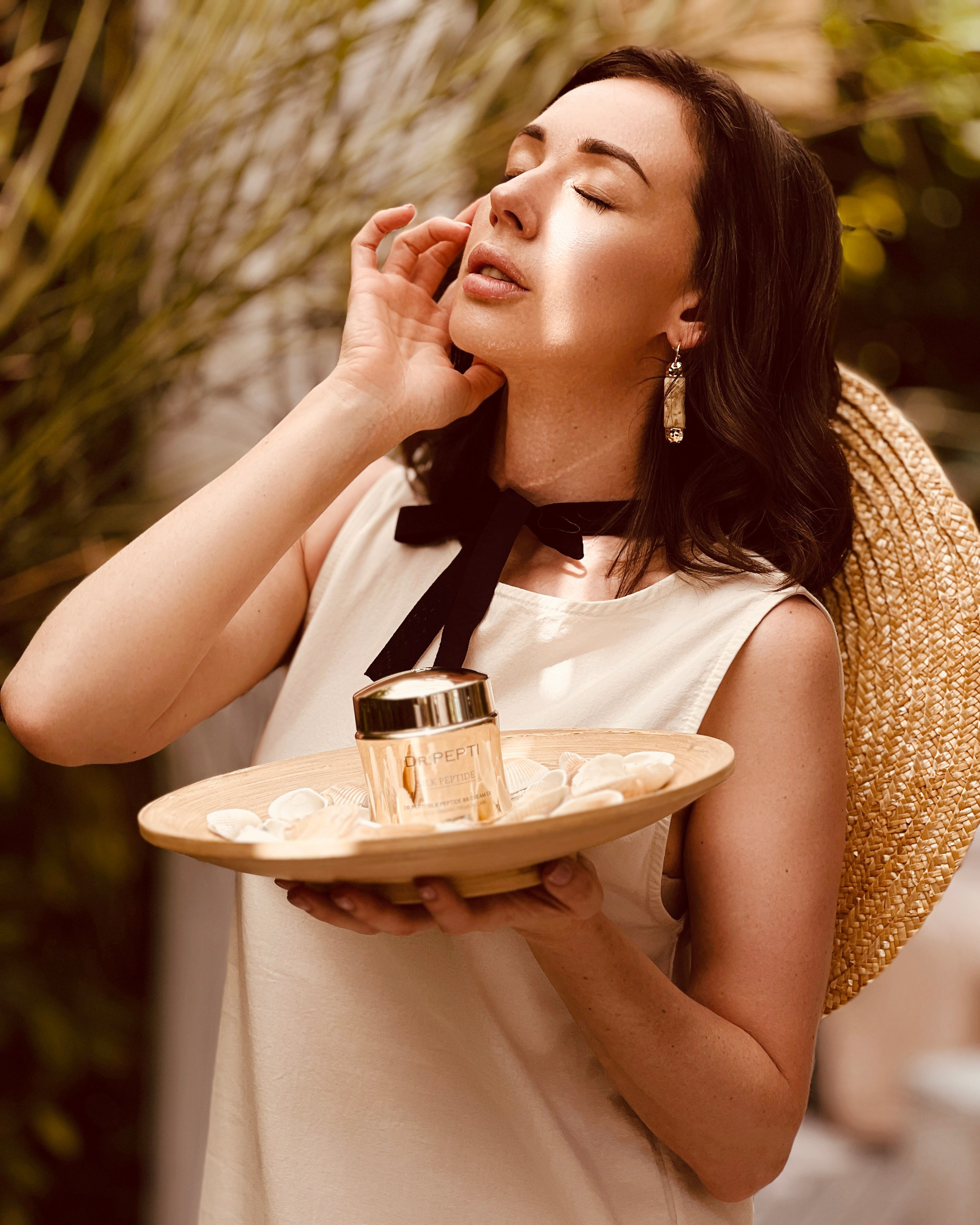 Шоурум корейской косметики. Контент фотограф в Симферополе и по Крыму Даша Пац