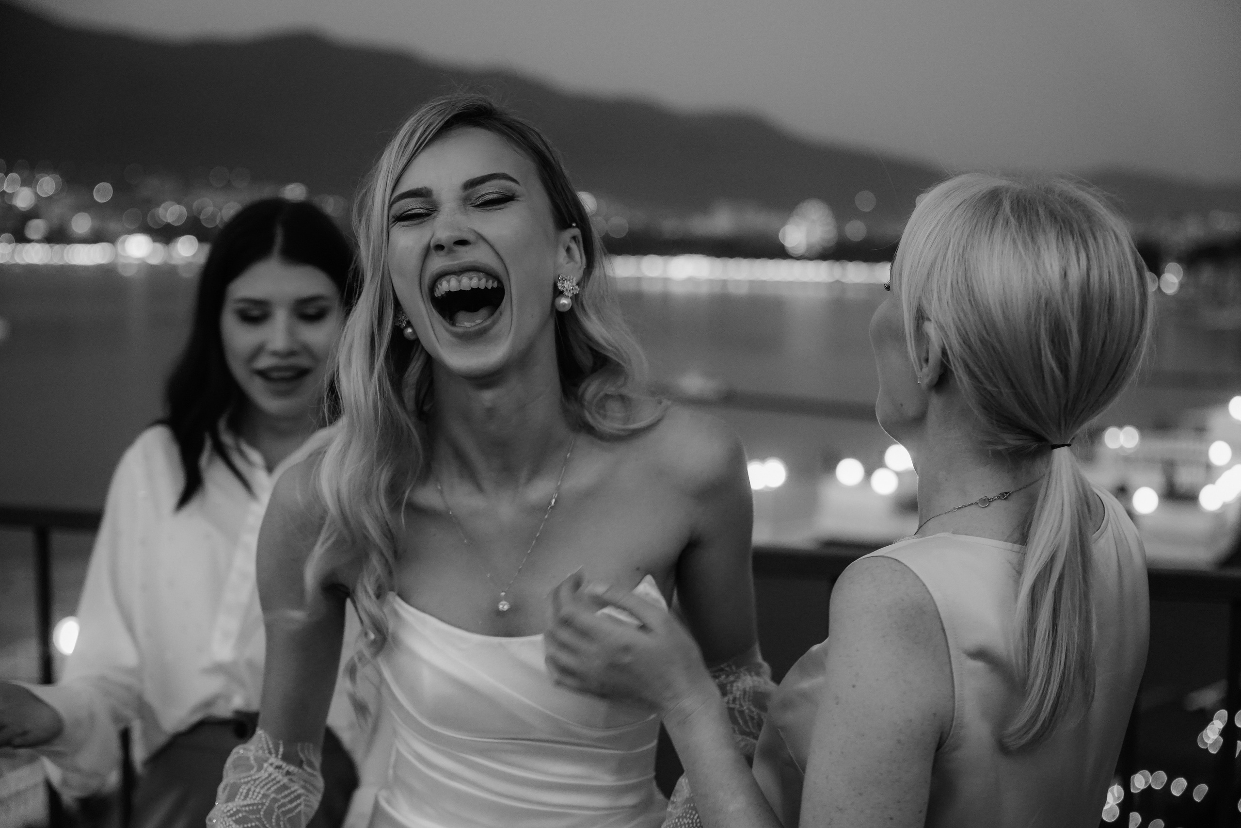 Astoria. VISUAL ARTIST · KRONGAUZ ANASTASIA