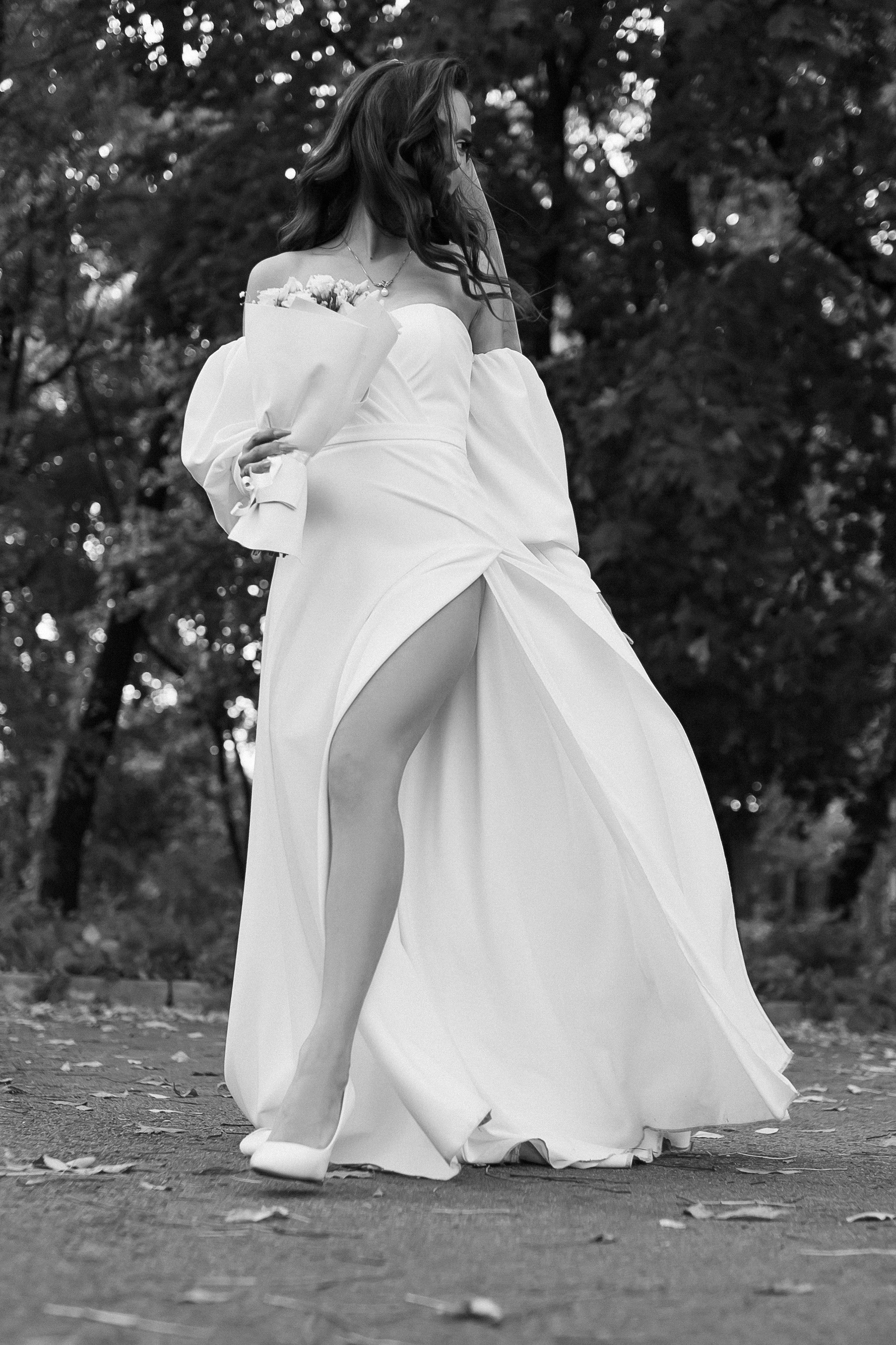 Свадебная фотосессия в парке. Юлия Басня семейный и свадебный фотограф в Донецке