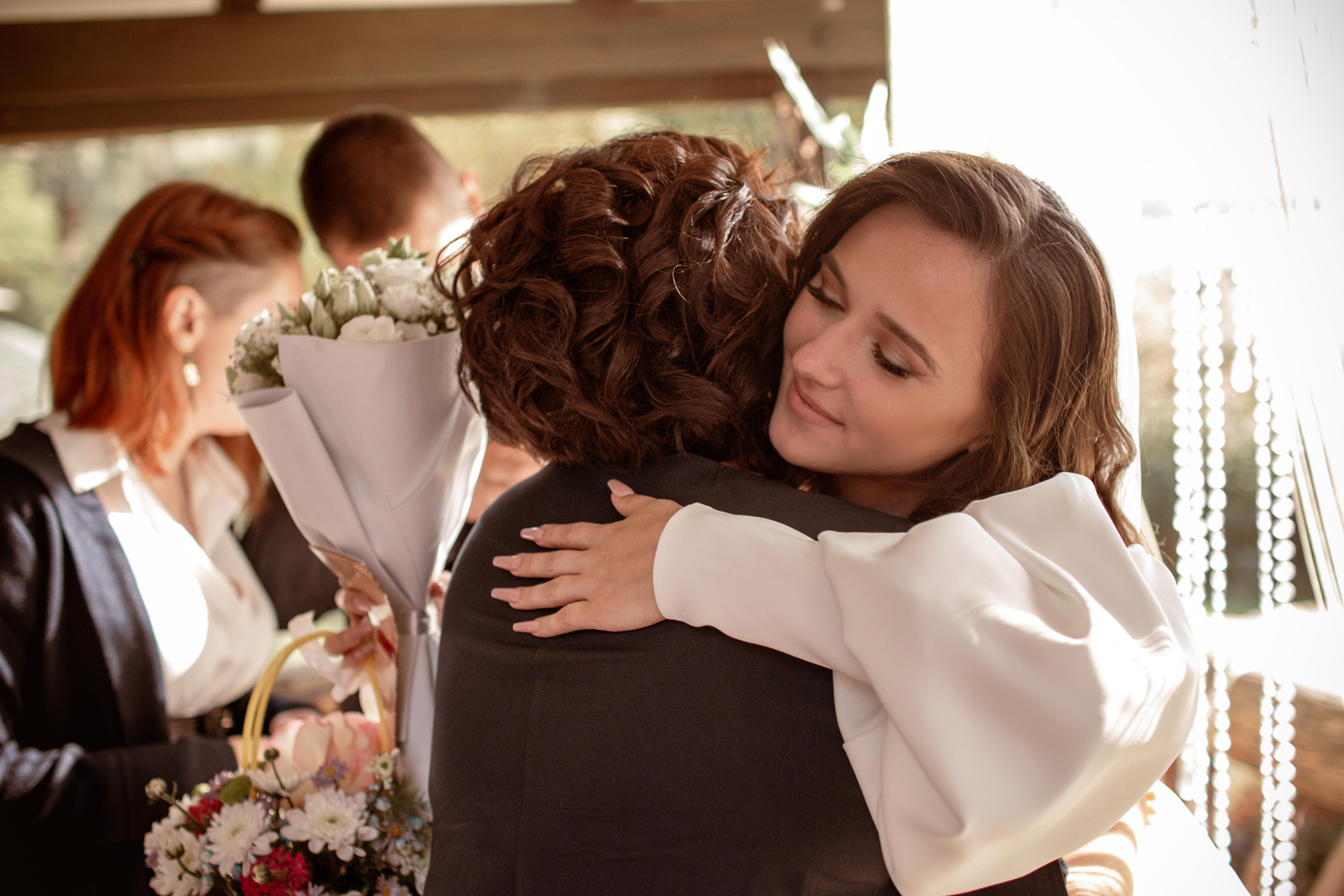 Свадебная фотосессия в парке. Юлия Басня семейный и свадебный фотограф в Донецке