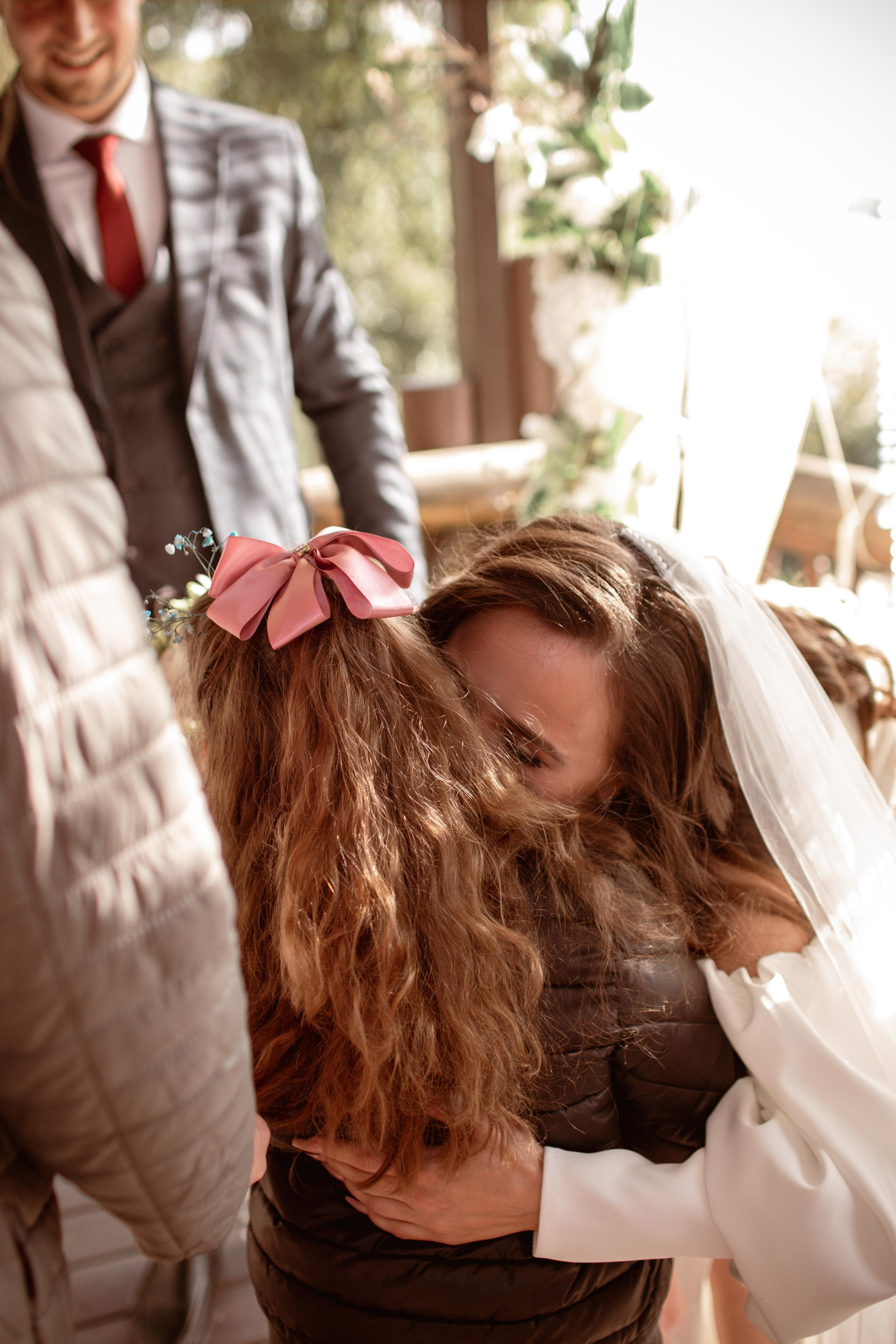 Свадебная фотосессия в парке. Юлия Басня семейный и свадебный фотограф в Донецке