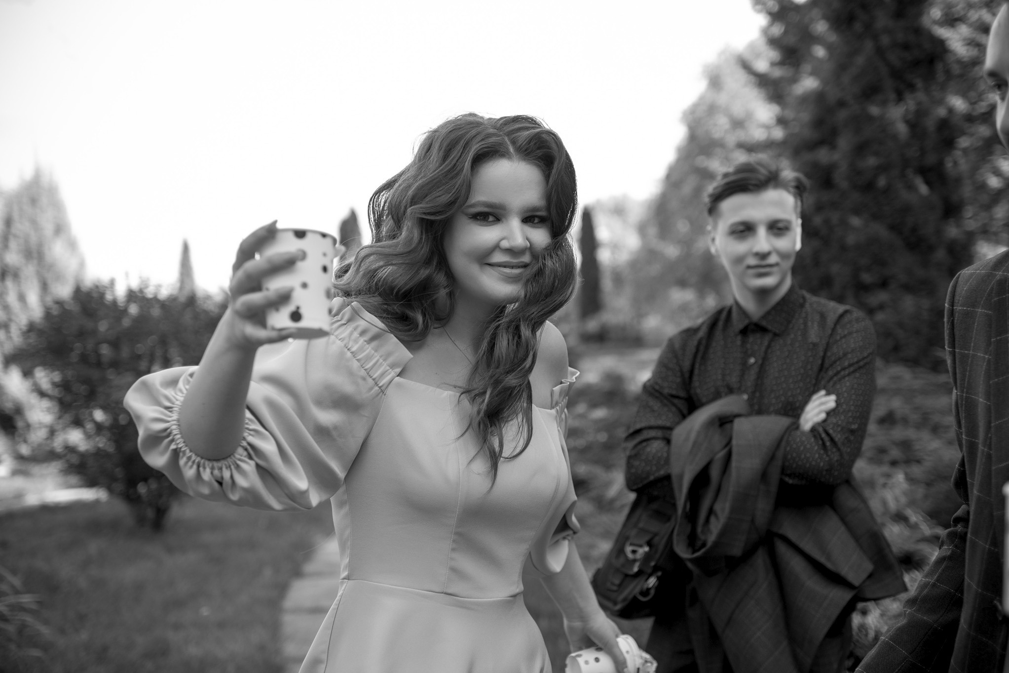 Свадебная фотосессия в парке. Юлия Басня семейный и свадебный фотограф в Донецке