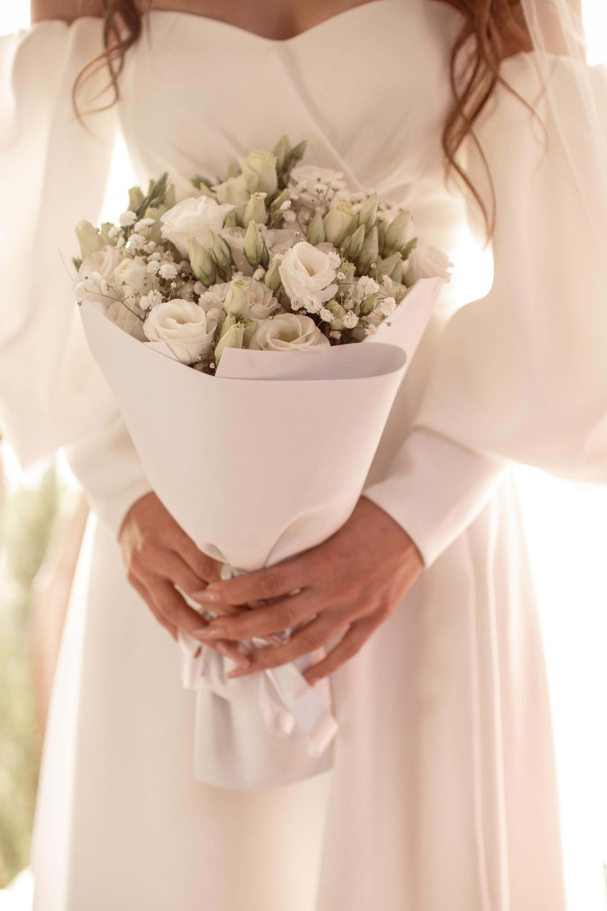 Свадебная фотосессия в парке. Юлия Басня семейный и свадебный фотограф в Донецке