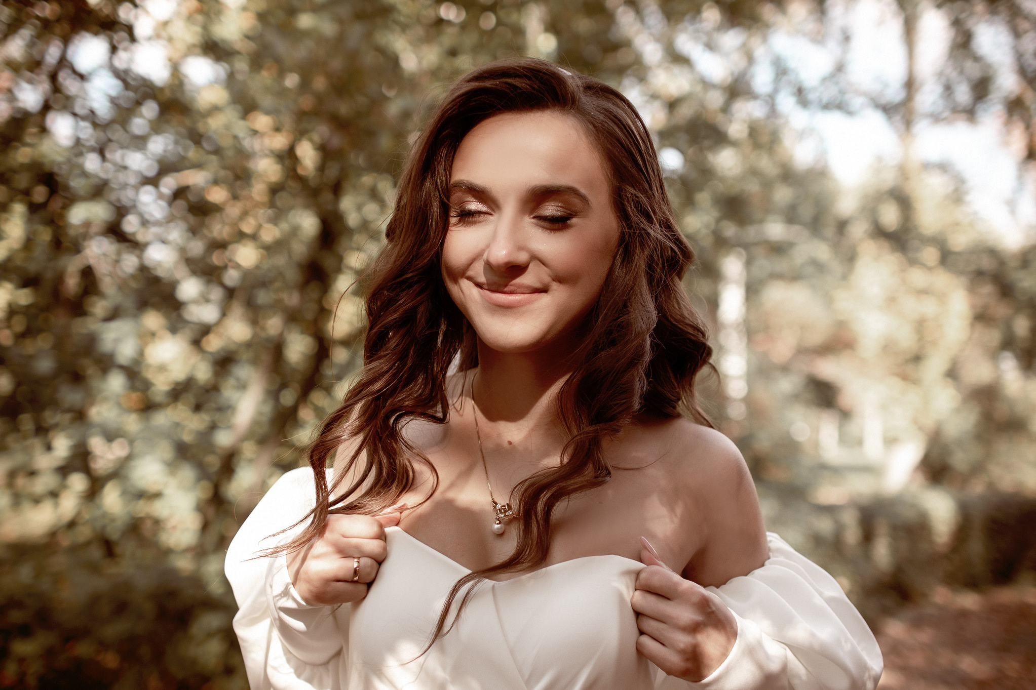 Свадебная фотосессия в парке. Юлия Басня семейный и свадебный фотограф в Донецке