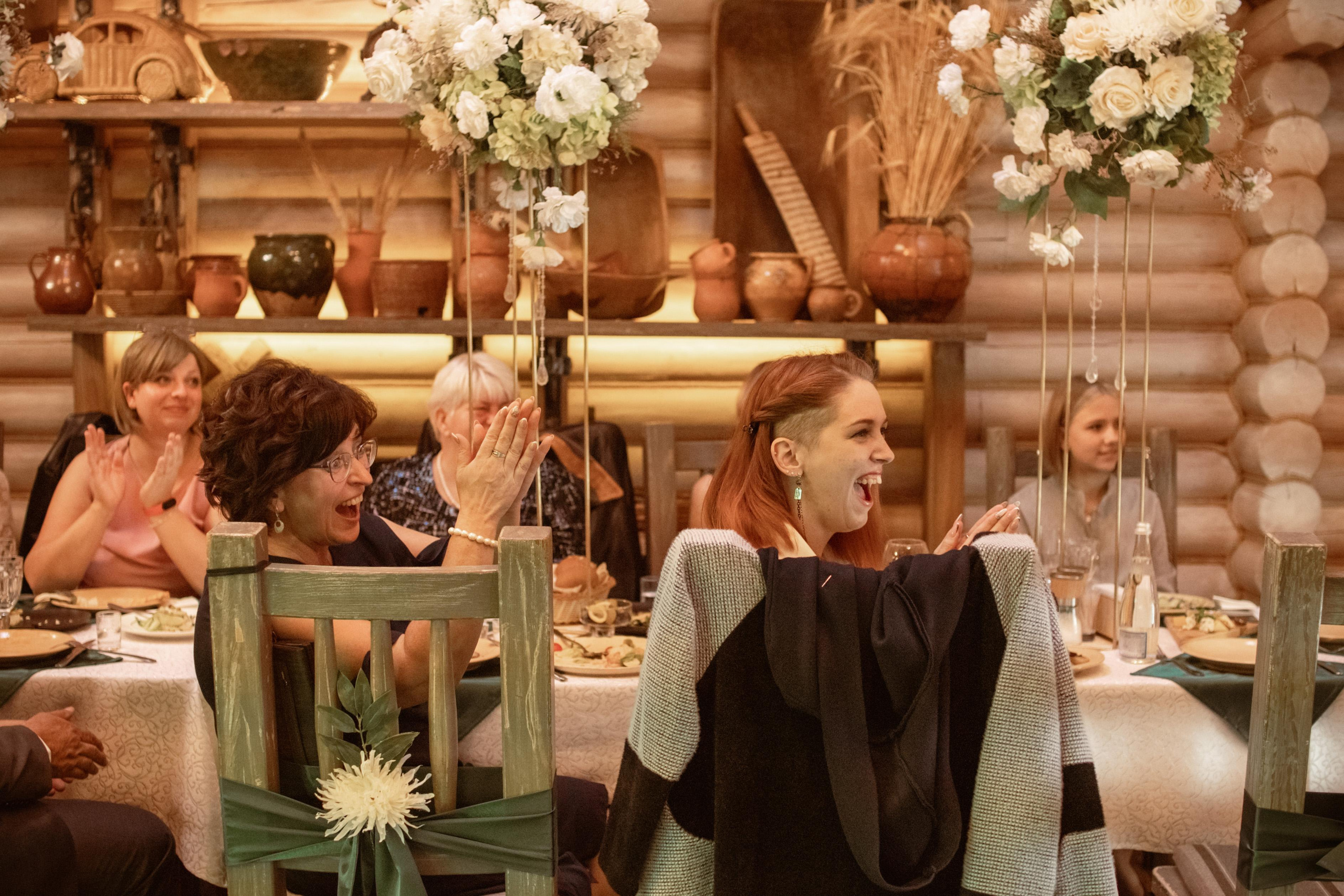 Свадебная фотосессия в парке. Юлия Басня семейный и свадебный фотограф в Донецке