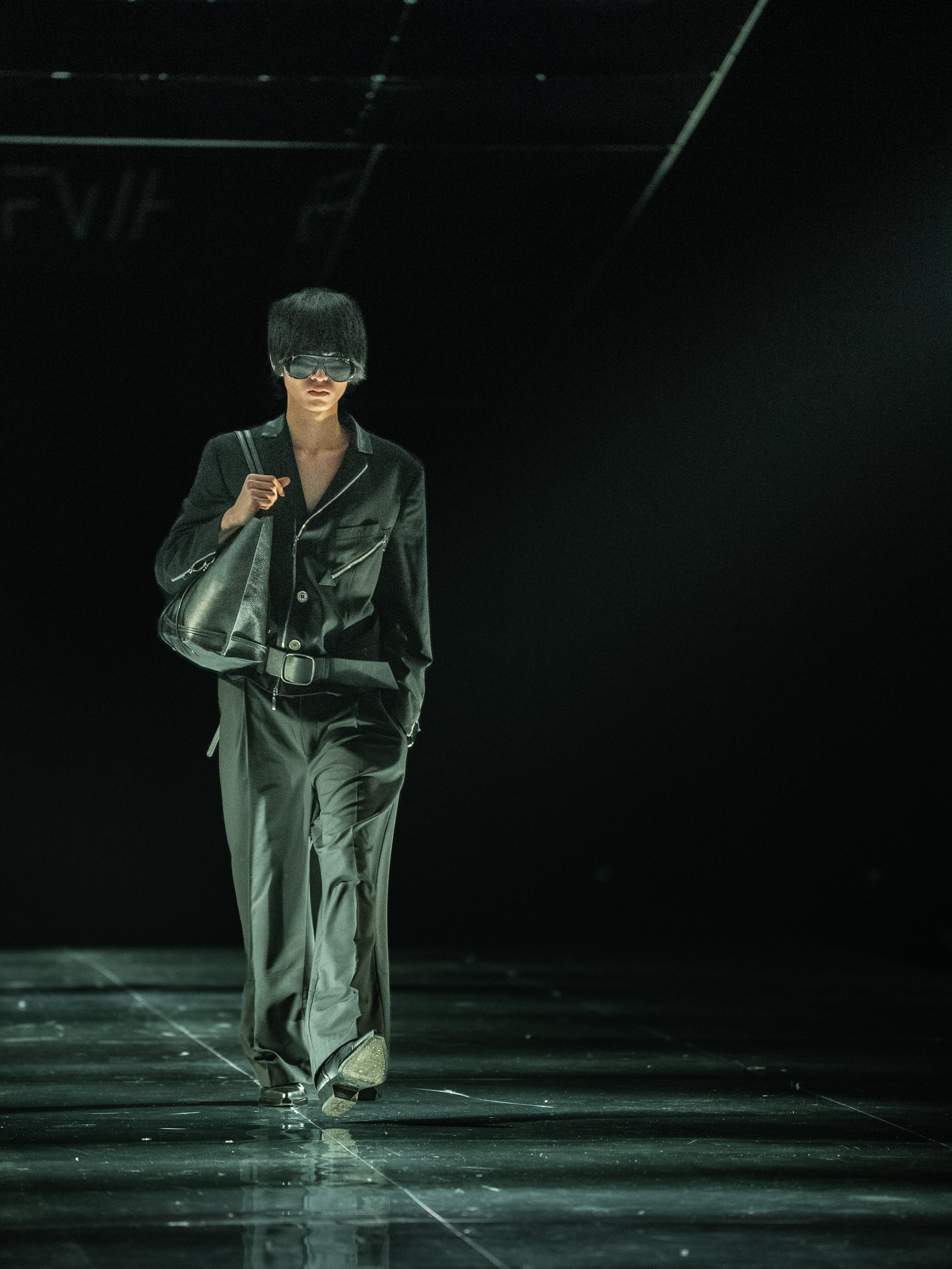 Visa Fashion Week Almaty Pre-Fall 2026 April Leonid Zherebtsov. Сайт Алматинского НЮ АРТ, будуар и фэшн фотографа Дениса Карпенко
