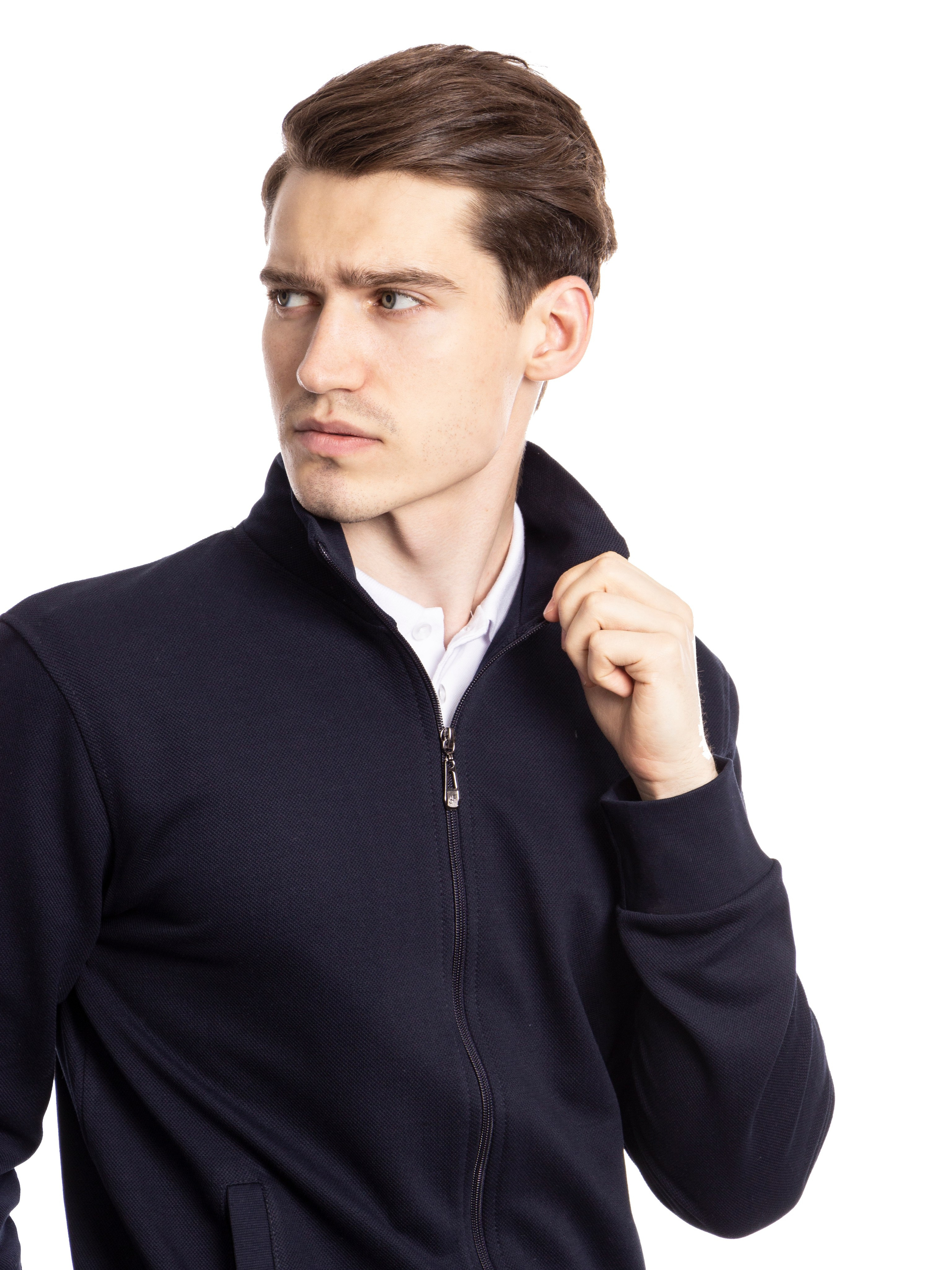 Дмитрий, 186 см, 48-50 р-р. KED Production — продакшн из СПб. Создаём фото, видео и контент, который помогает брендам и селлерам продавать больше