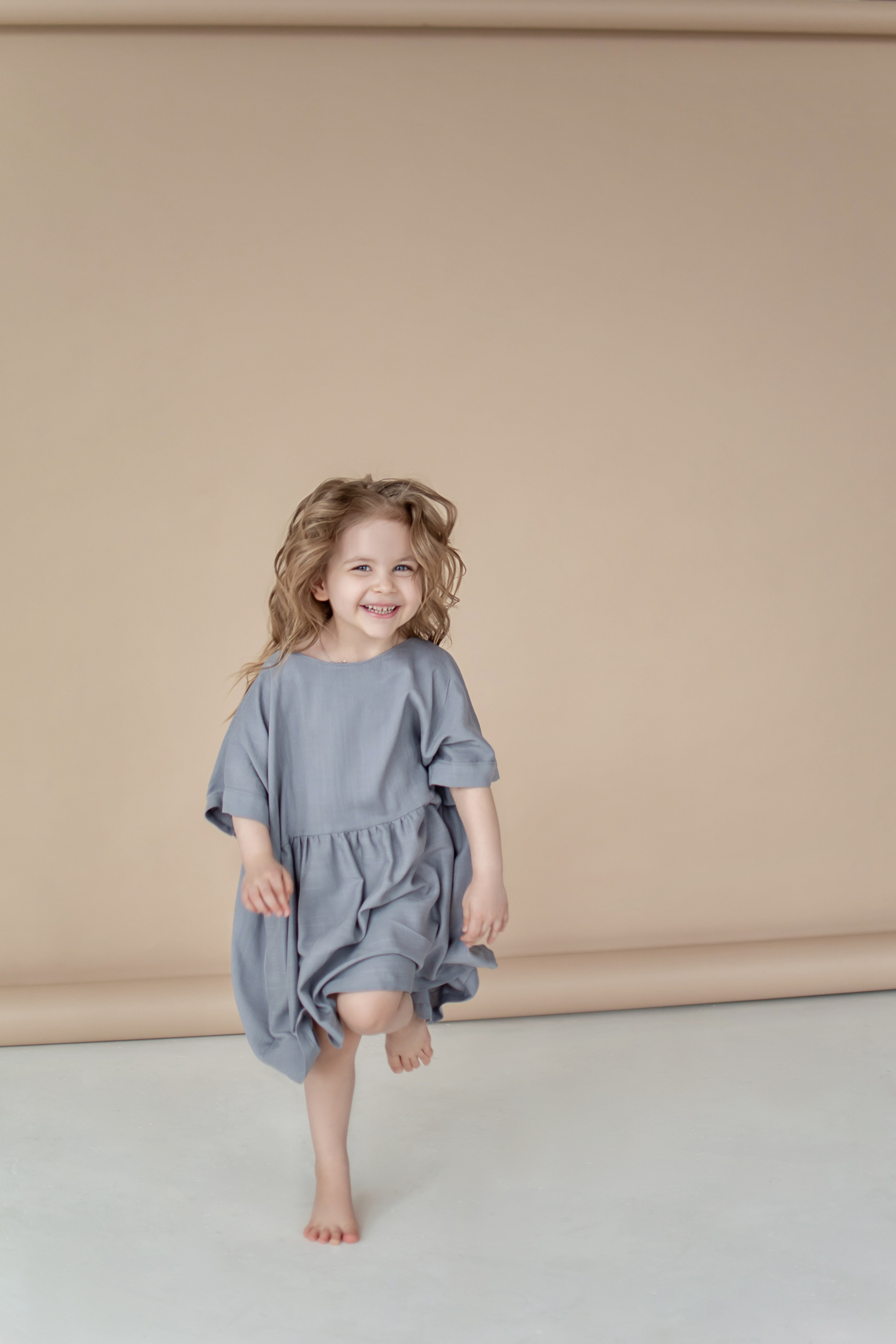 Лёгкость. Детский фотопортрет в студии. Детский и семейный фотограф в Красноярске Юлия Бирюкова