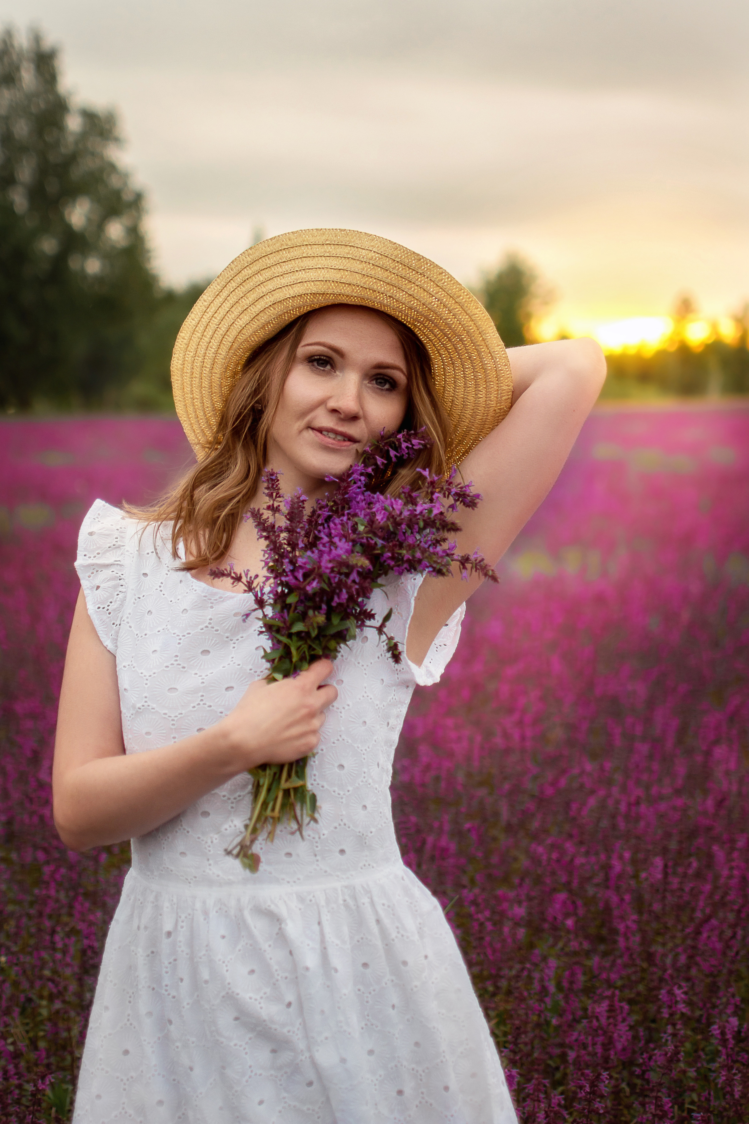 Золотой закат в шалфее. Детский и семейный фотограф в Красноярске Юлия Бирюкова