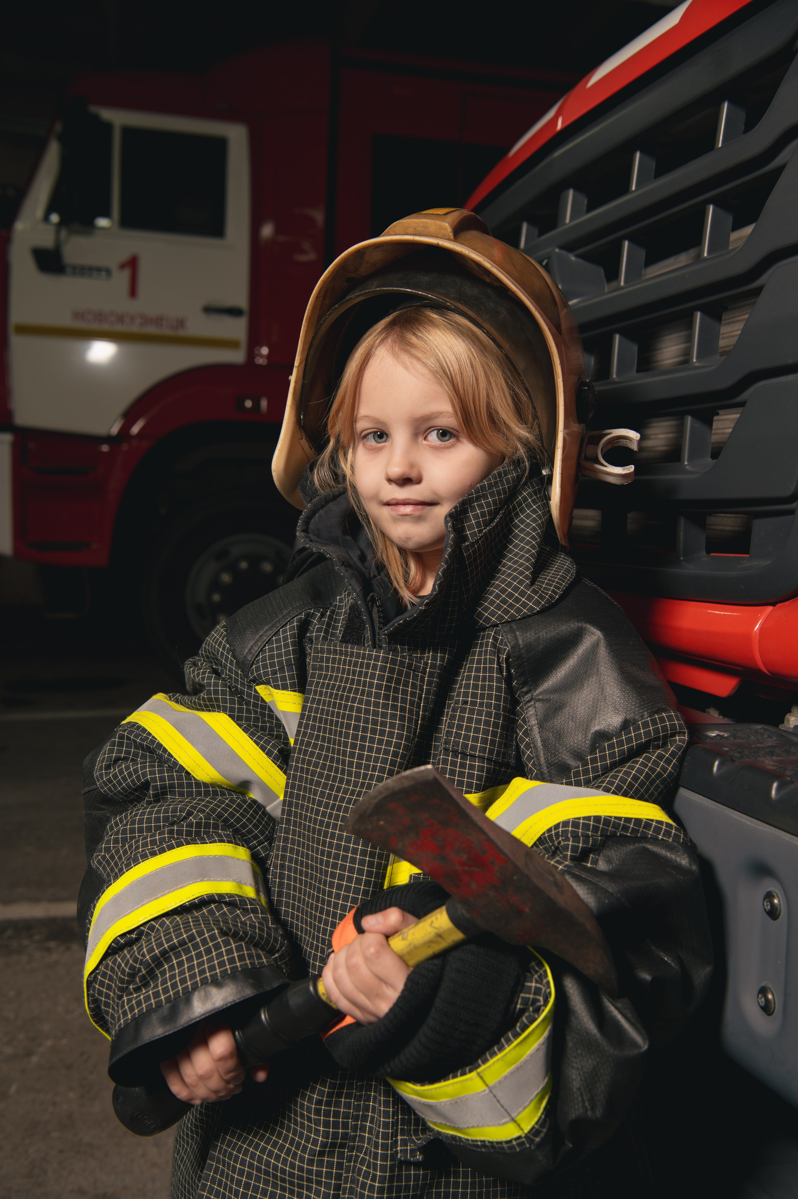 Дети пожарные. Детский фотограф в Новокузнецке Николай Чекалин