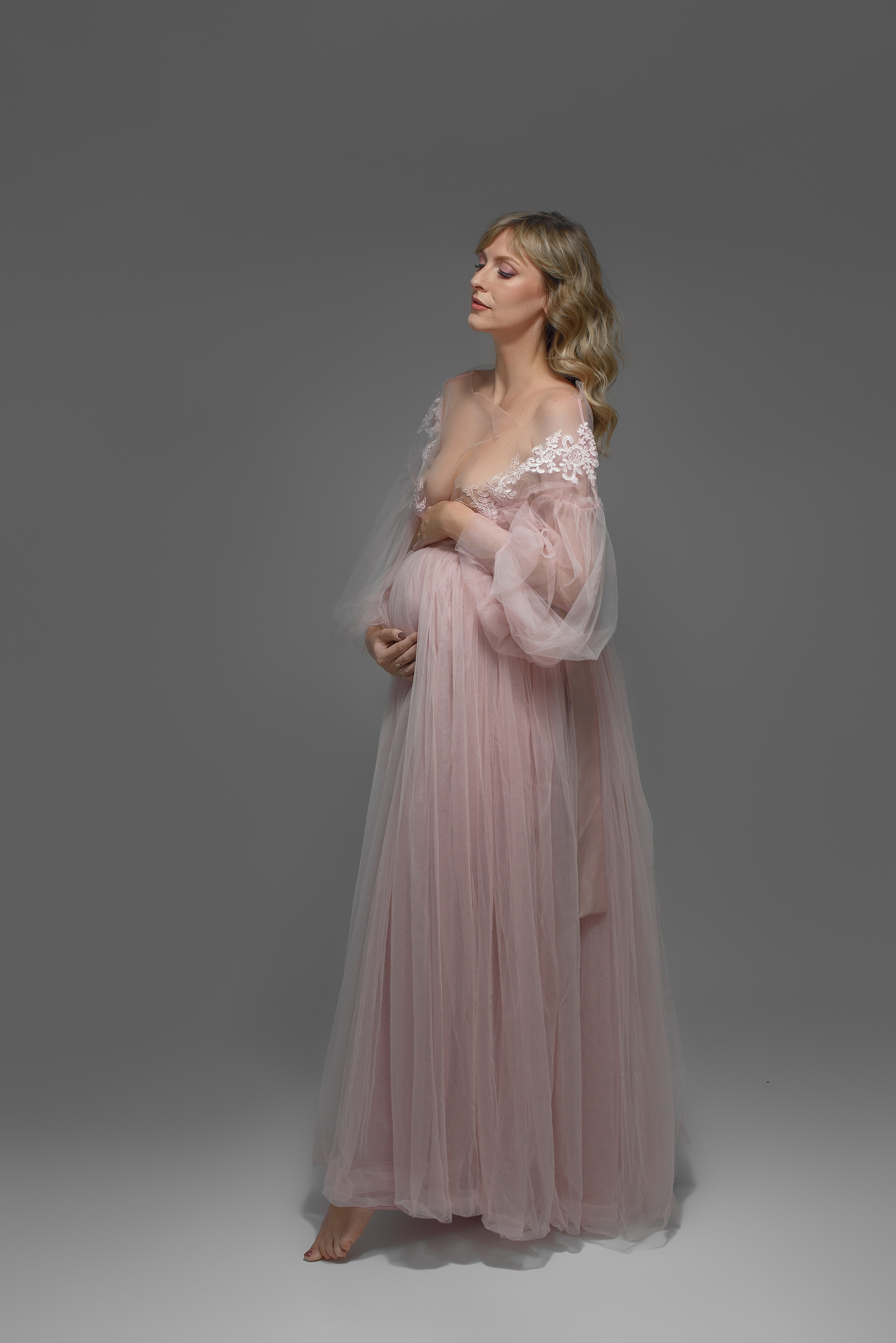 Стильная фотосессия беременности. Фотограф беременности и новорожденных в Рязани