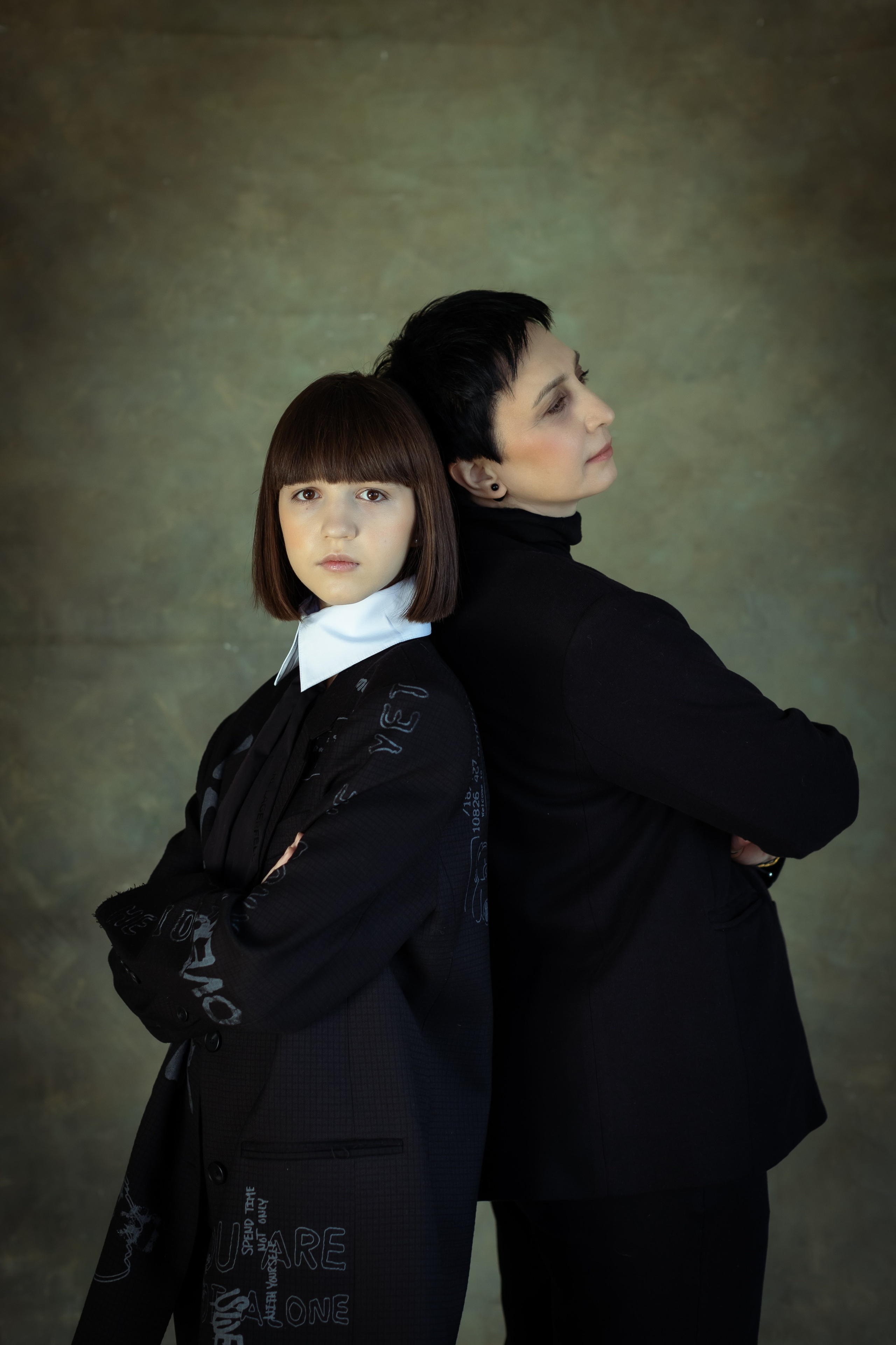 Николь и Залина. Портретный творческий фотограф в Москве Надя Дудник