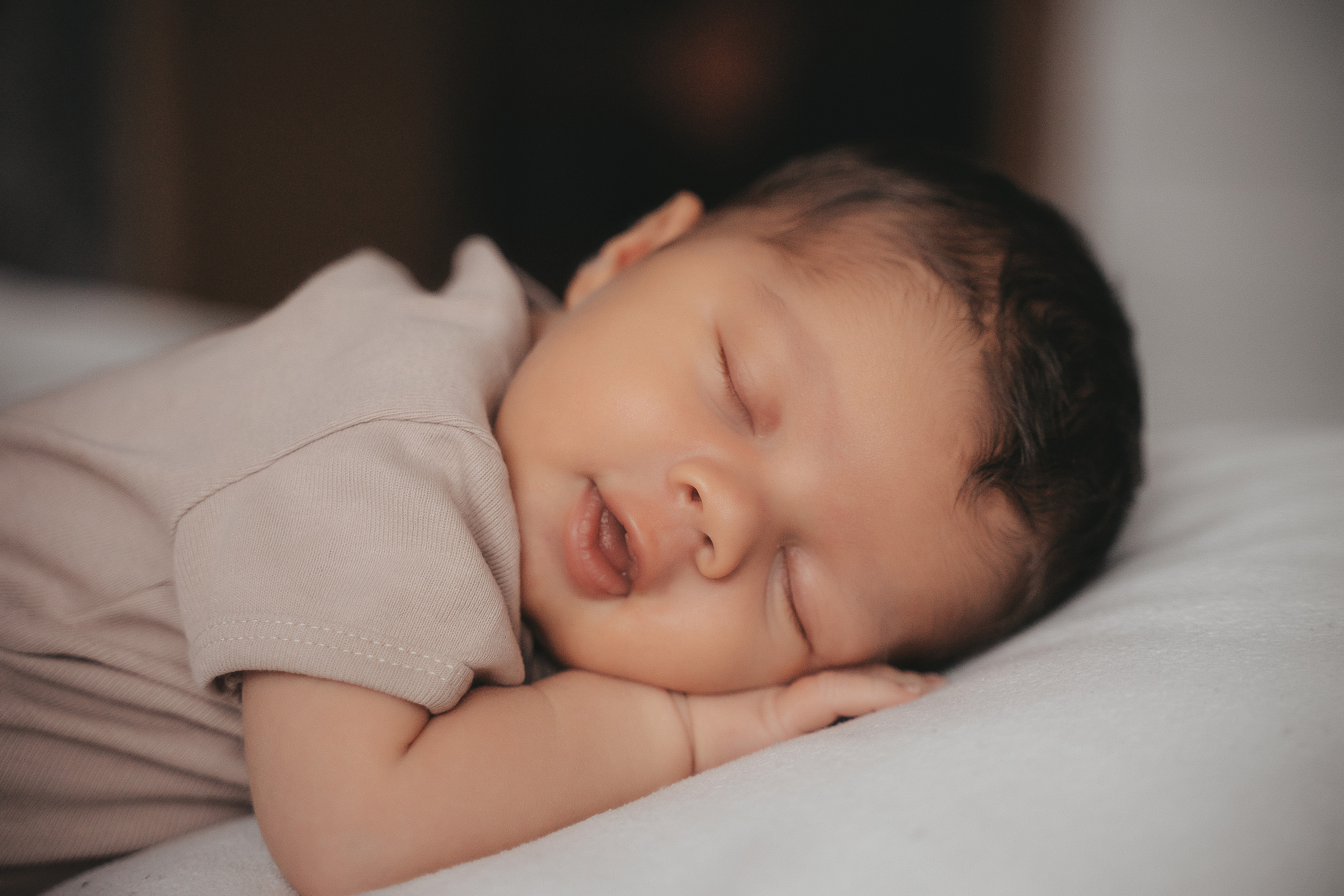 Фотосъемка новорожденных. Фотограф Крещения и Венчания в Москве