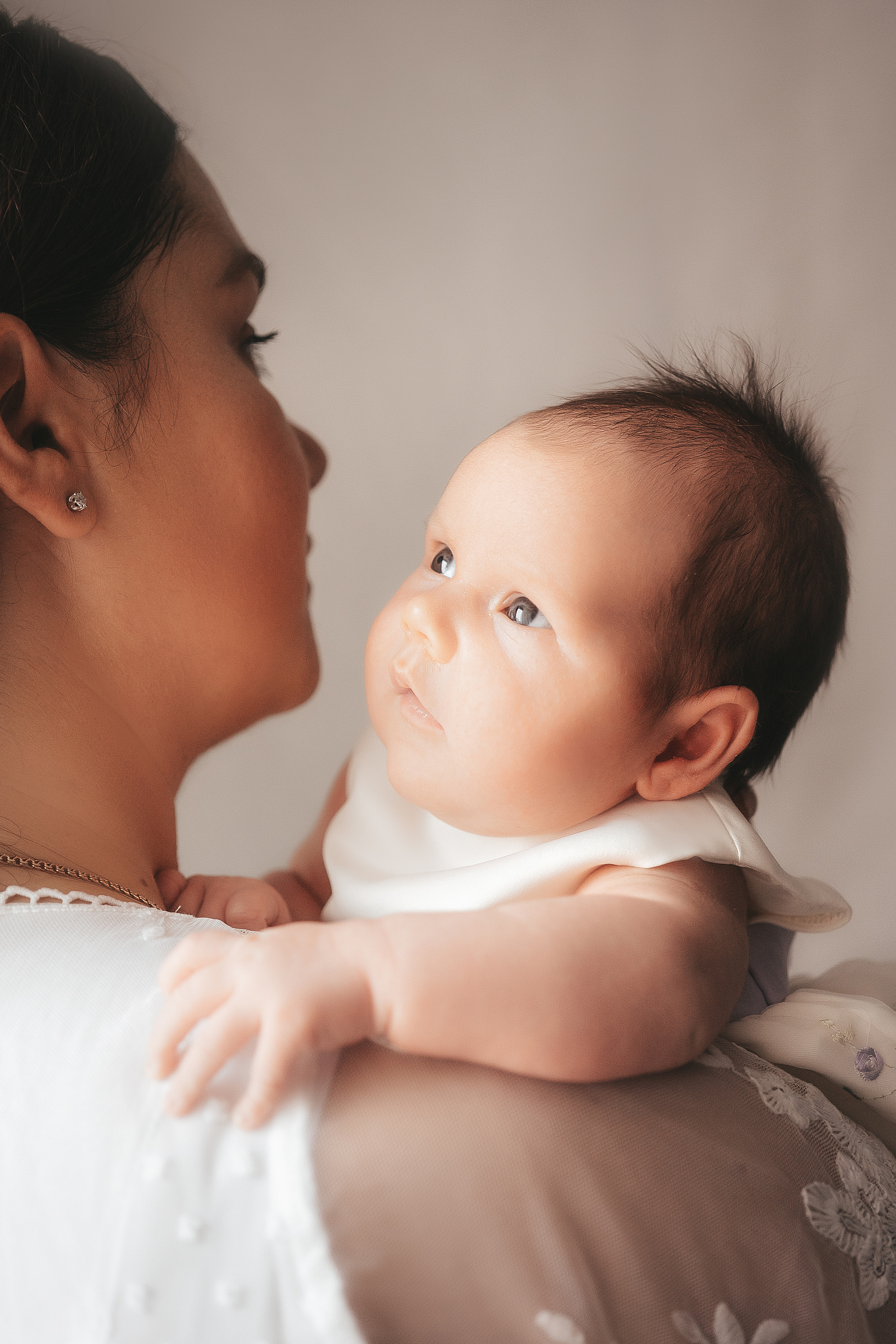 Фотосъемка новорожденных. Фотограф Крещения и Венчания в Москве