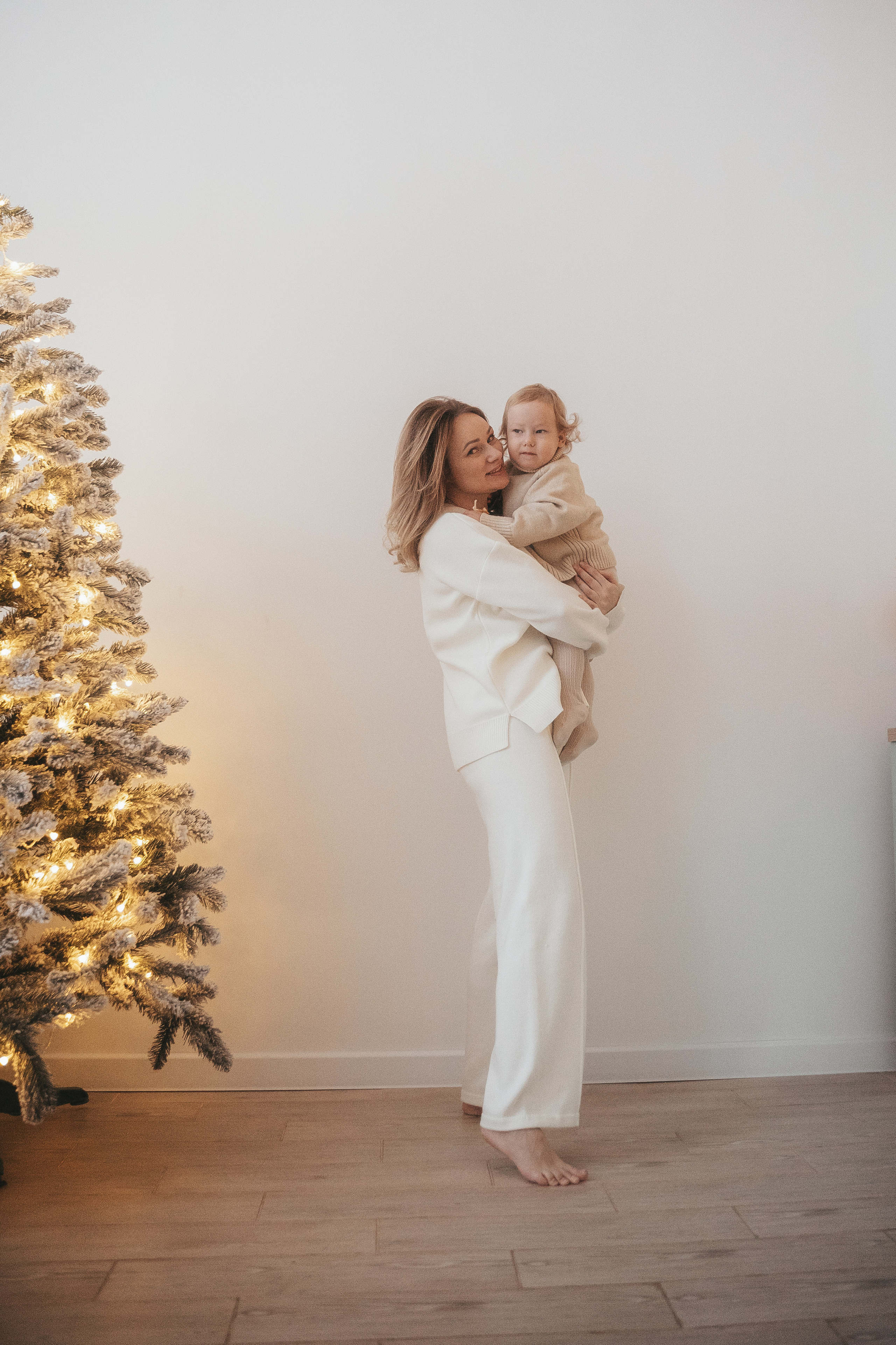 Фотосъемка новорожденных. Фотограф Крещения и Венчания в Москве