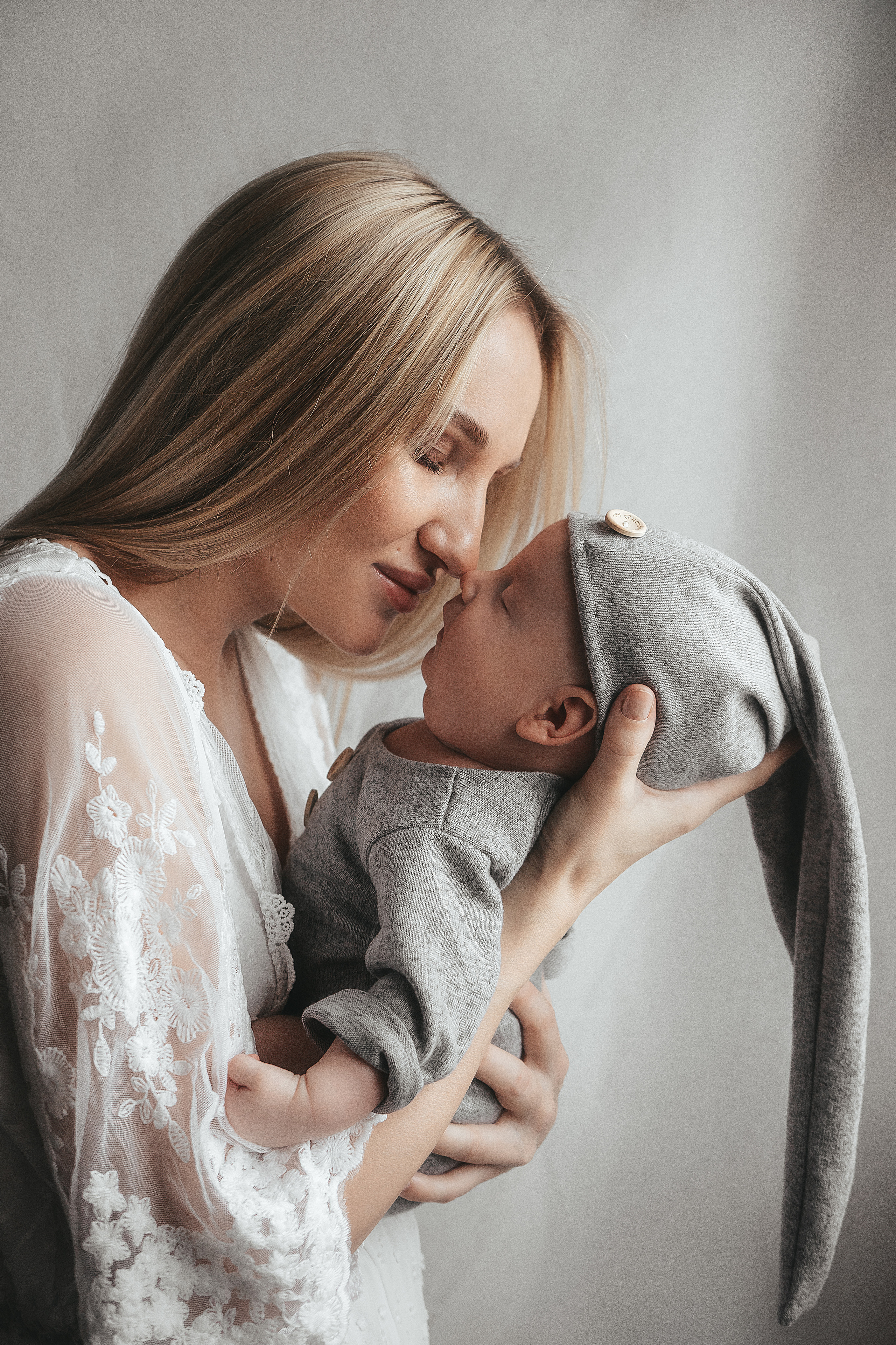 Фотосъемка новорожденных. Фотограф Крещения и Венчания в Москве