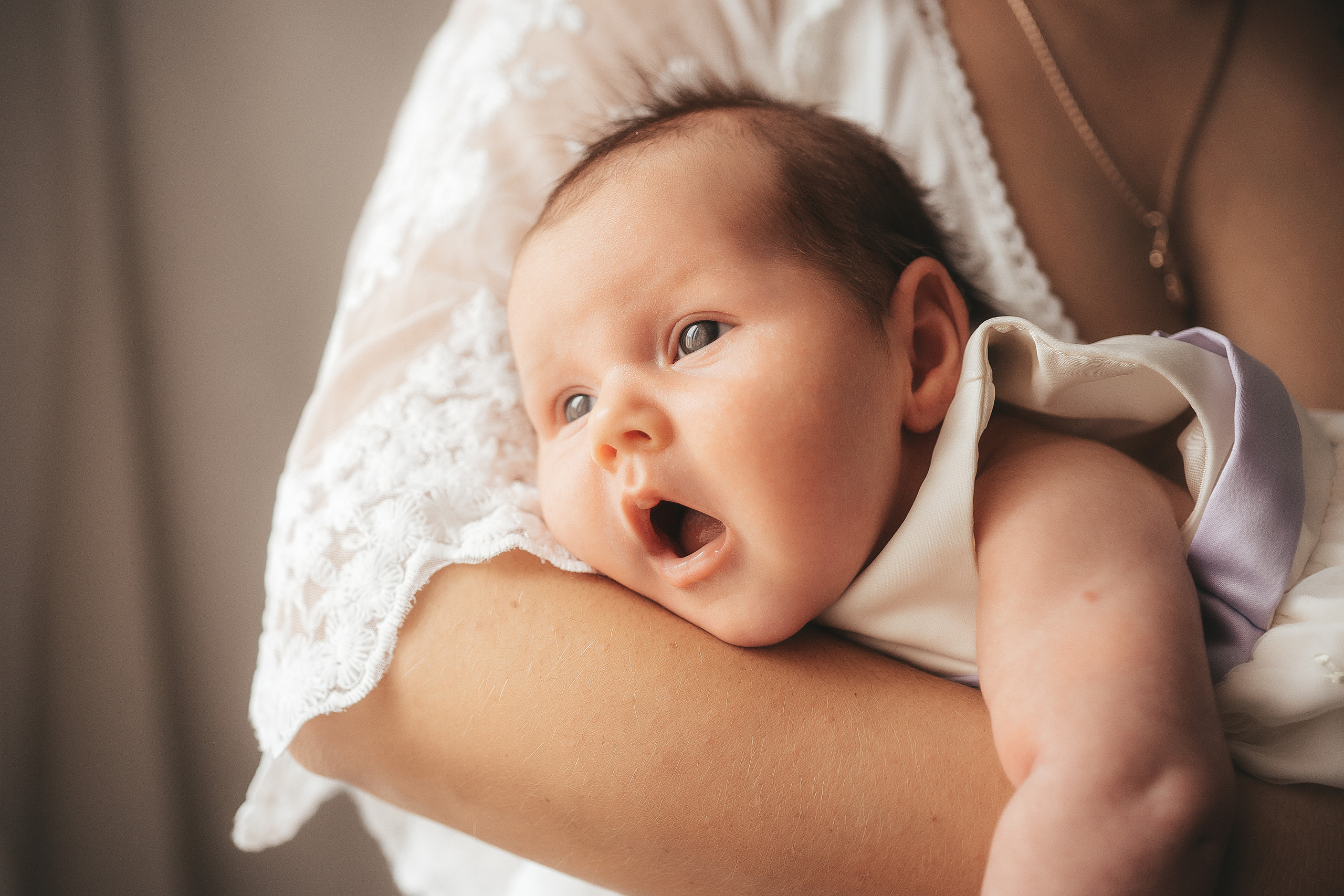 Фотосъемка новорожденных. Фотограф Крещения и Венчания в Москве