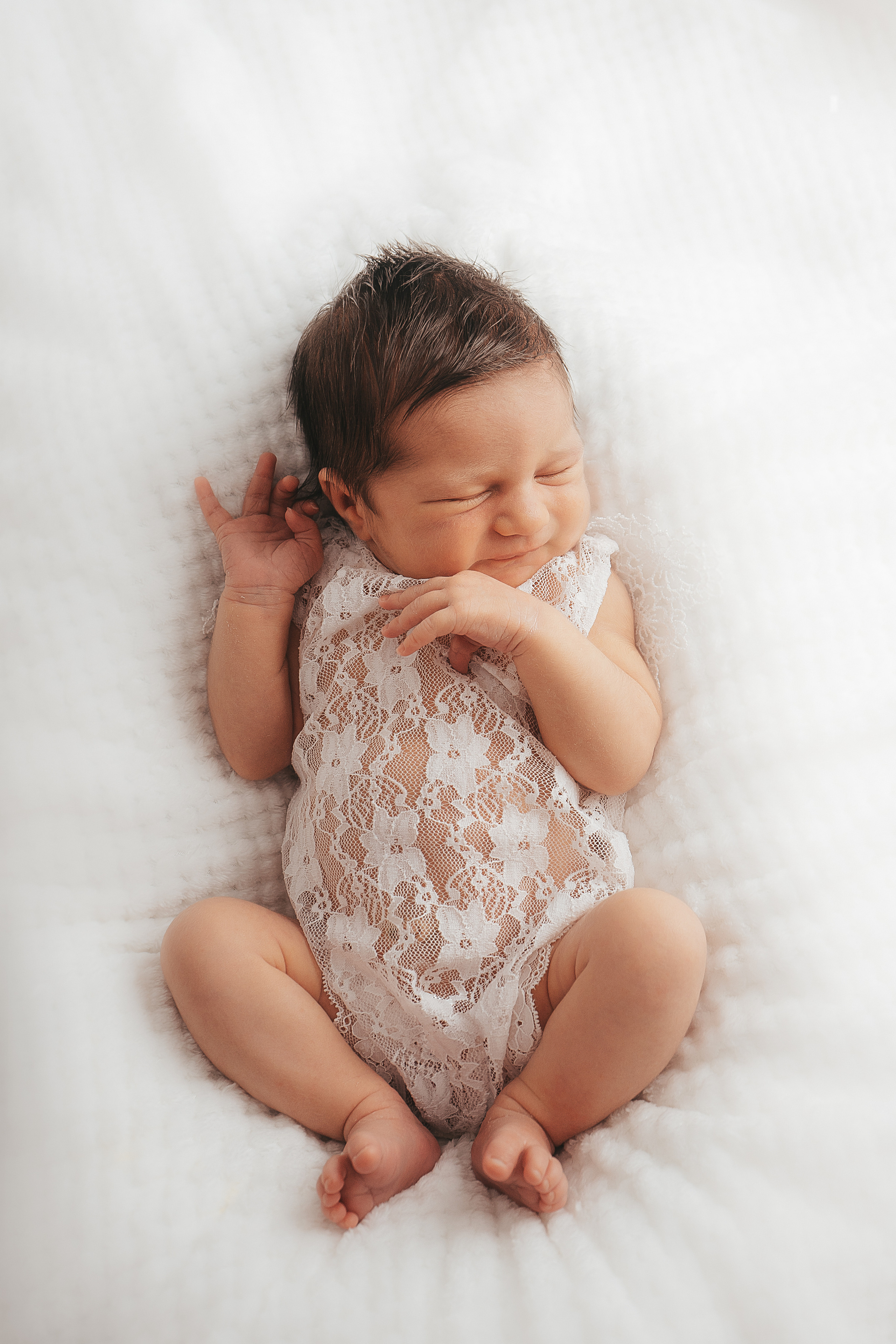 Фотосъемка новорожденных. Фотограф Крещения и Венчания в Москве