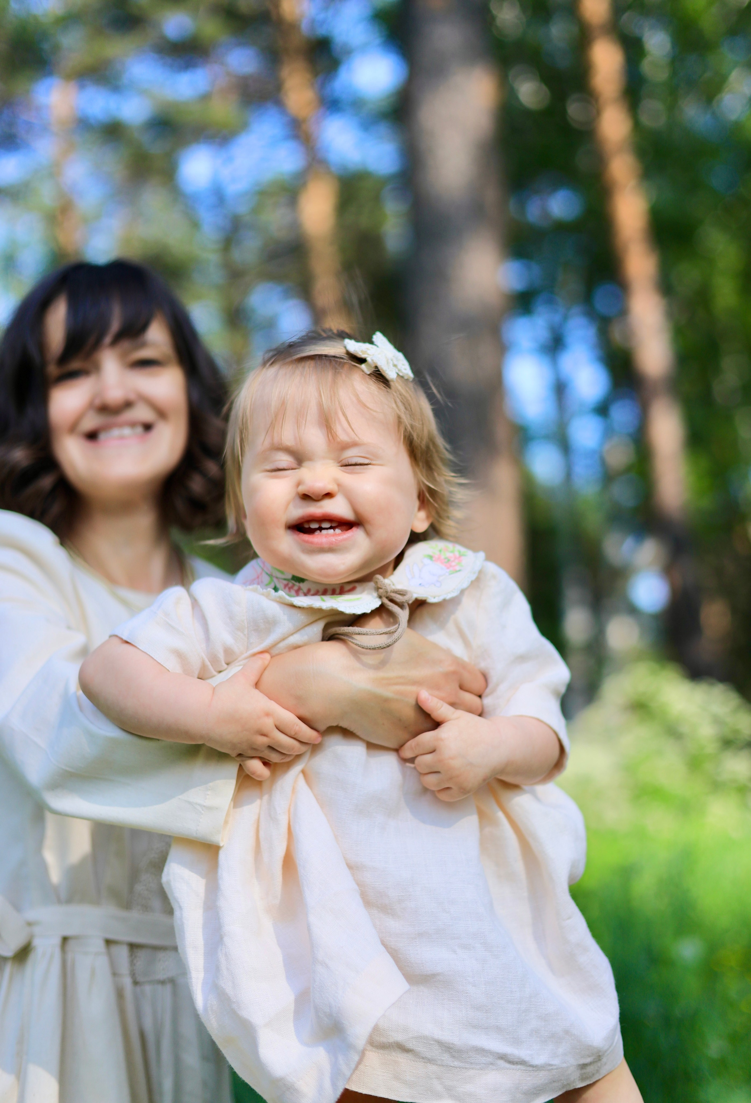 Ksenia and Eseniya. Family, portrait, content photo in Costa Rica Evgeniya Besprozvannykh