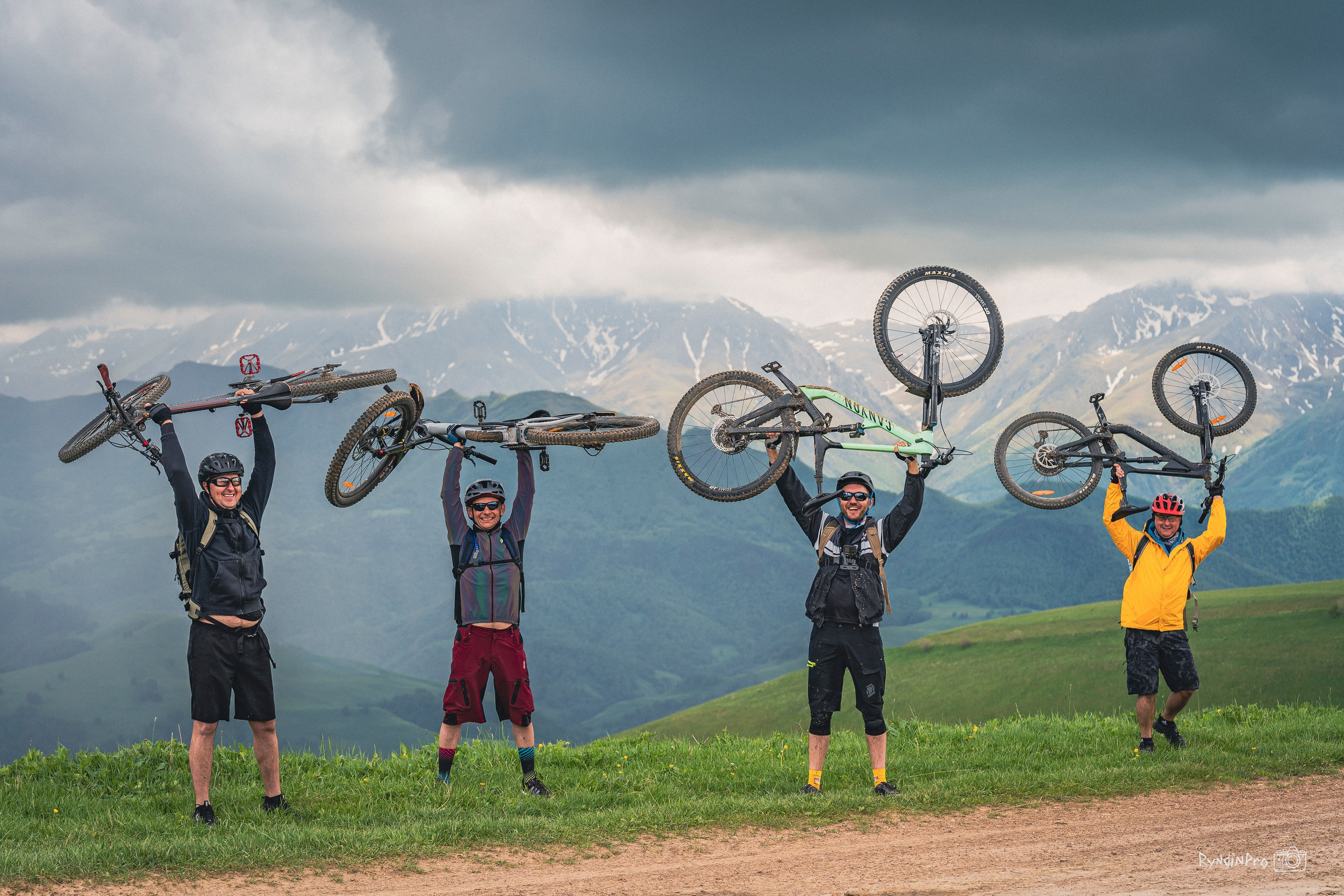 Велотур Худес и плато Канжол 08.06.24 Ковальтур. Репортажный фотограф в Краснодаре Рындин Дмитрий