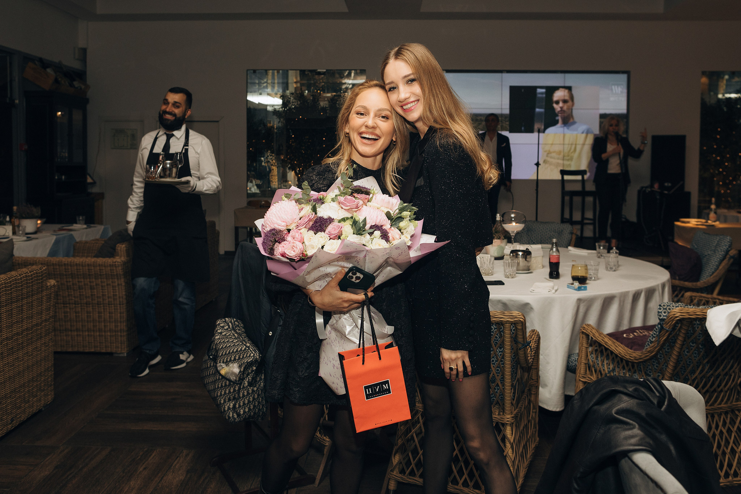 ресторан МАРИО Village Юлия день рождения