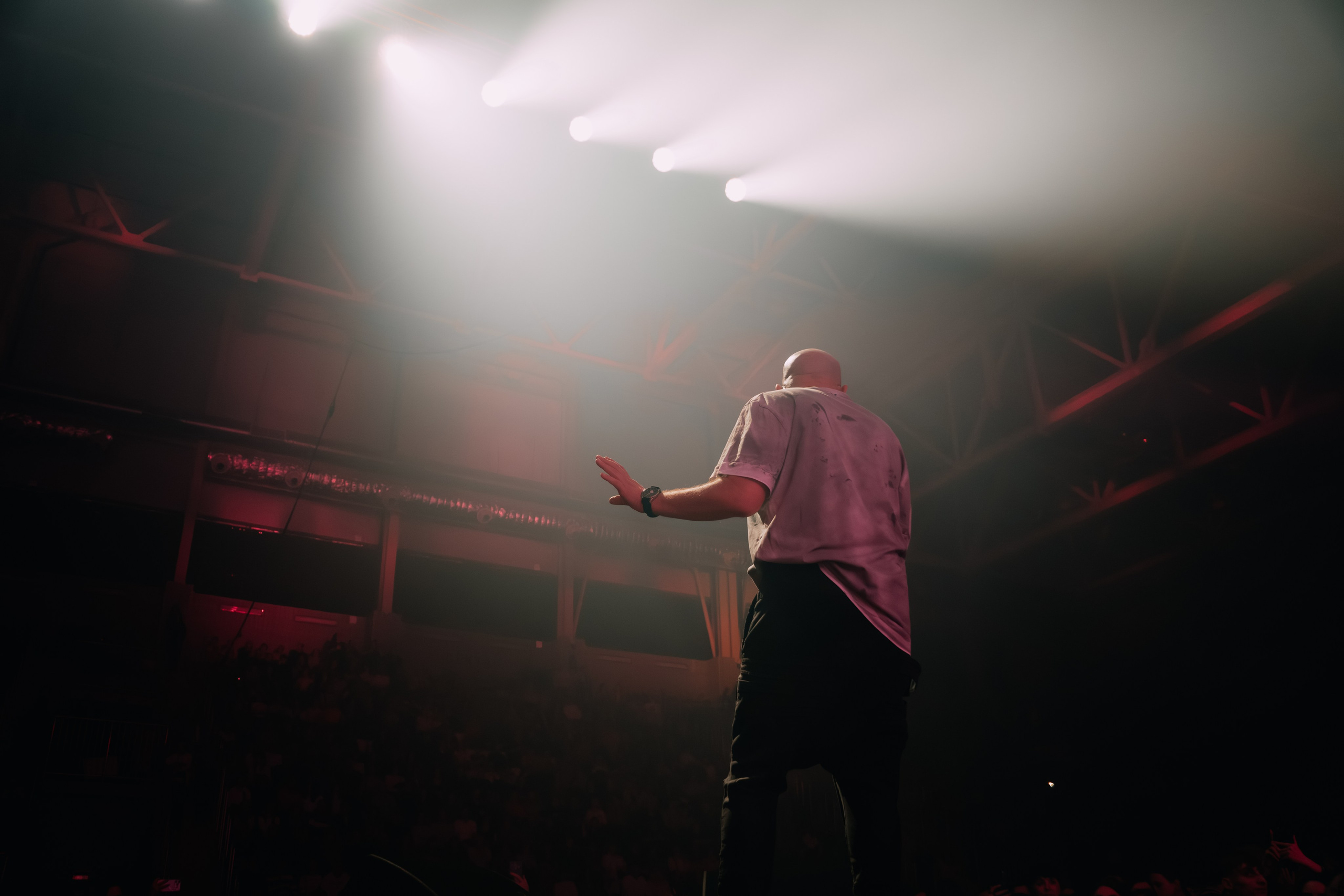 Дискотека 90-х. ОБЪЕКТИВно, он хорош | фото- и видеосъёмка в Брянске | Миша Напреенко