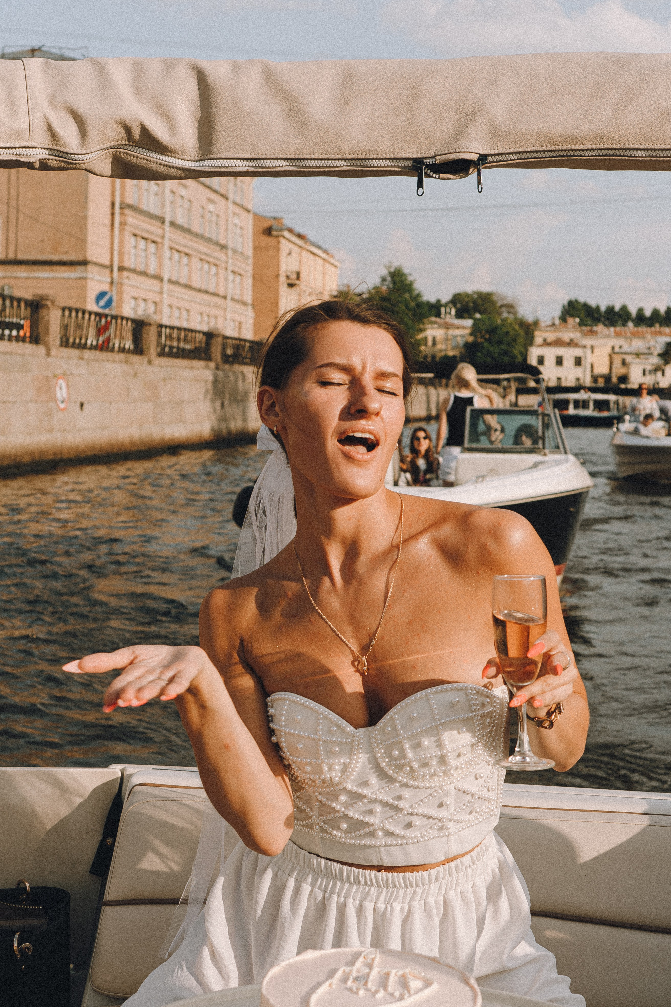 ДЕВИЧНИК НА КАТЕРЕ. Профессиональный фотограф, Санкт-Петербург — Виктория Богомолова