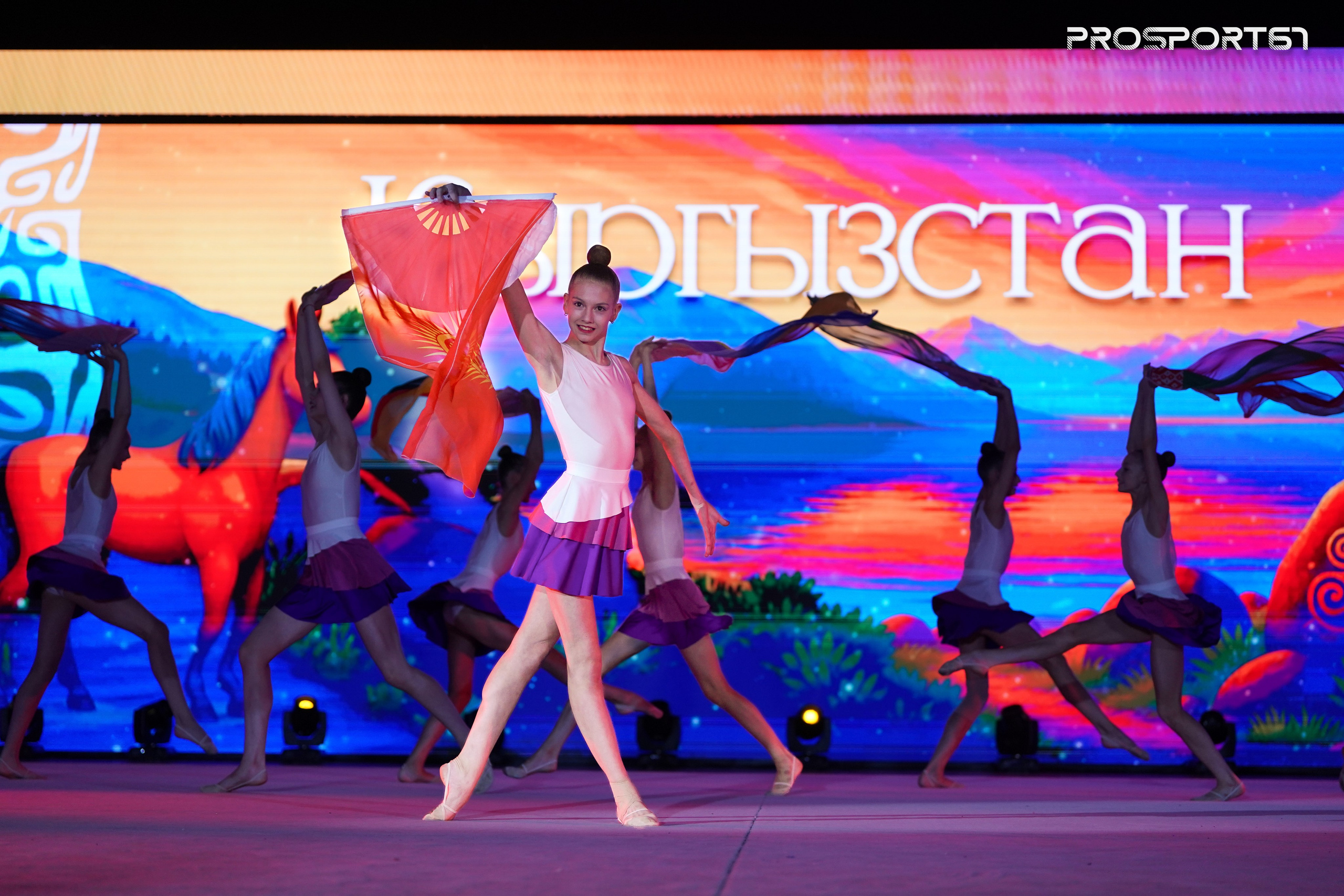 Закрытие. Хрустальная роза 2025 г.Минск. Спортивный фотограф Олег Медведев | prosport67 | Смоленск