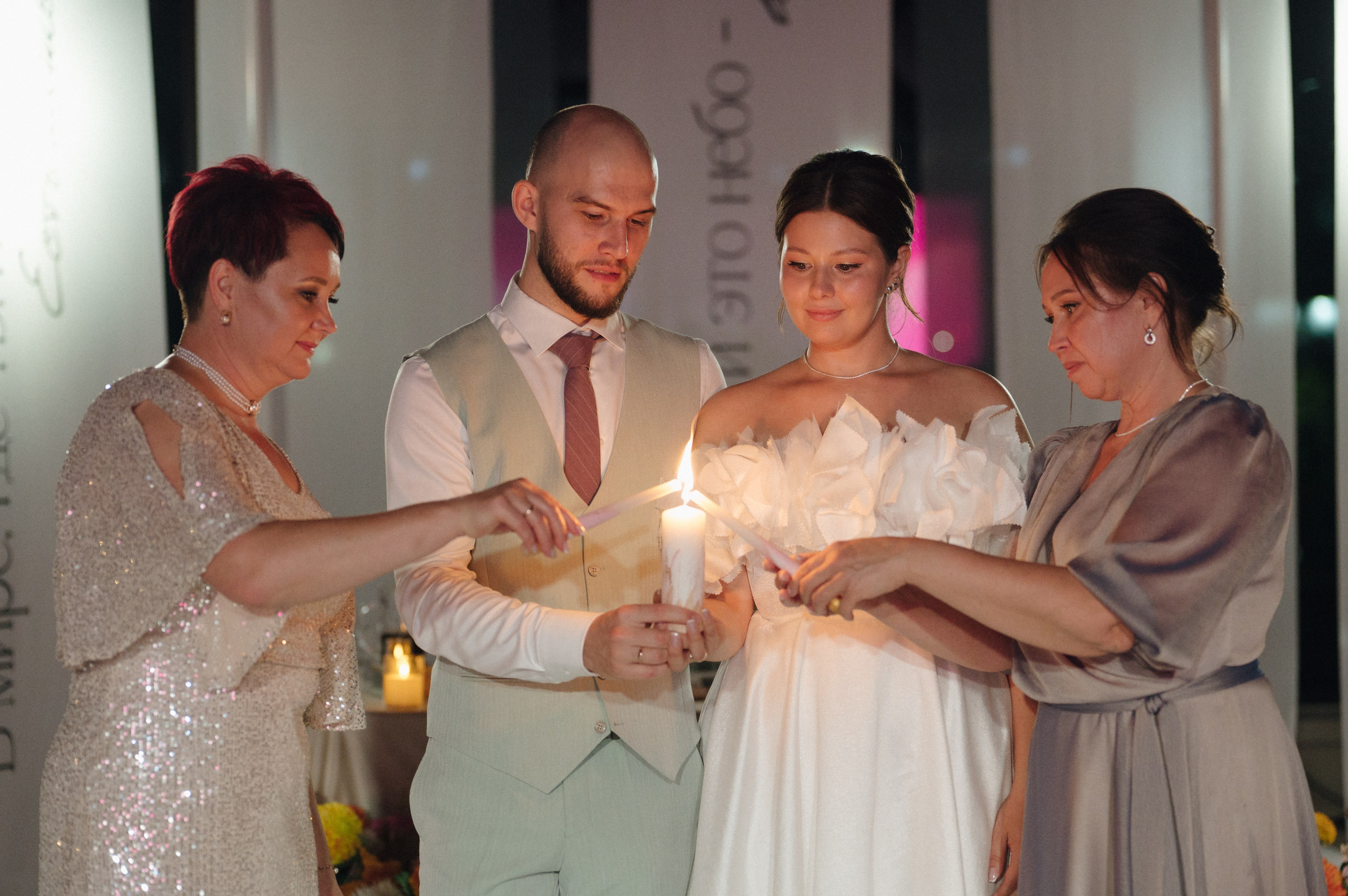 Елизавета и Роман. Репортажный и свадебный фотограф в Сургуте