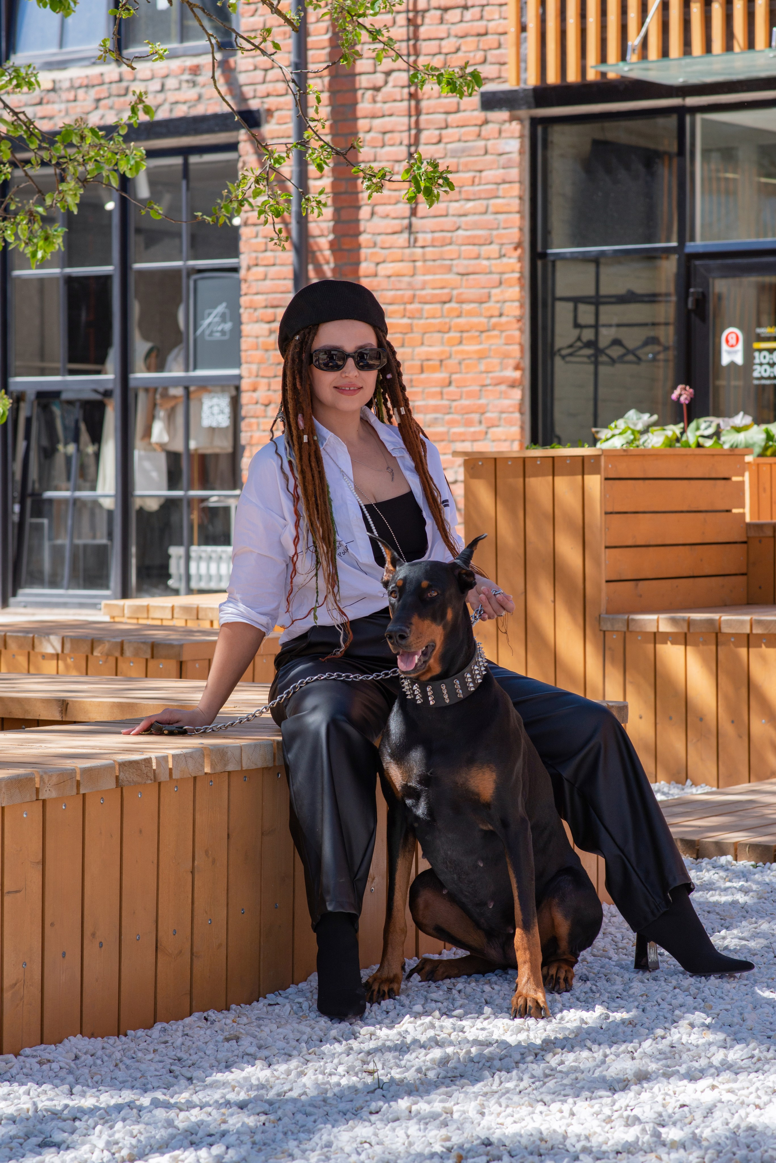 Уличная Фотопроект «Доберман». Фотограф Софья Власенко | Вологда