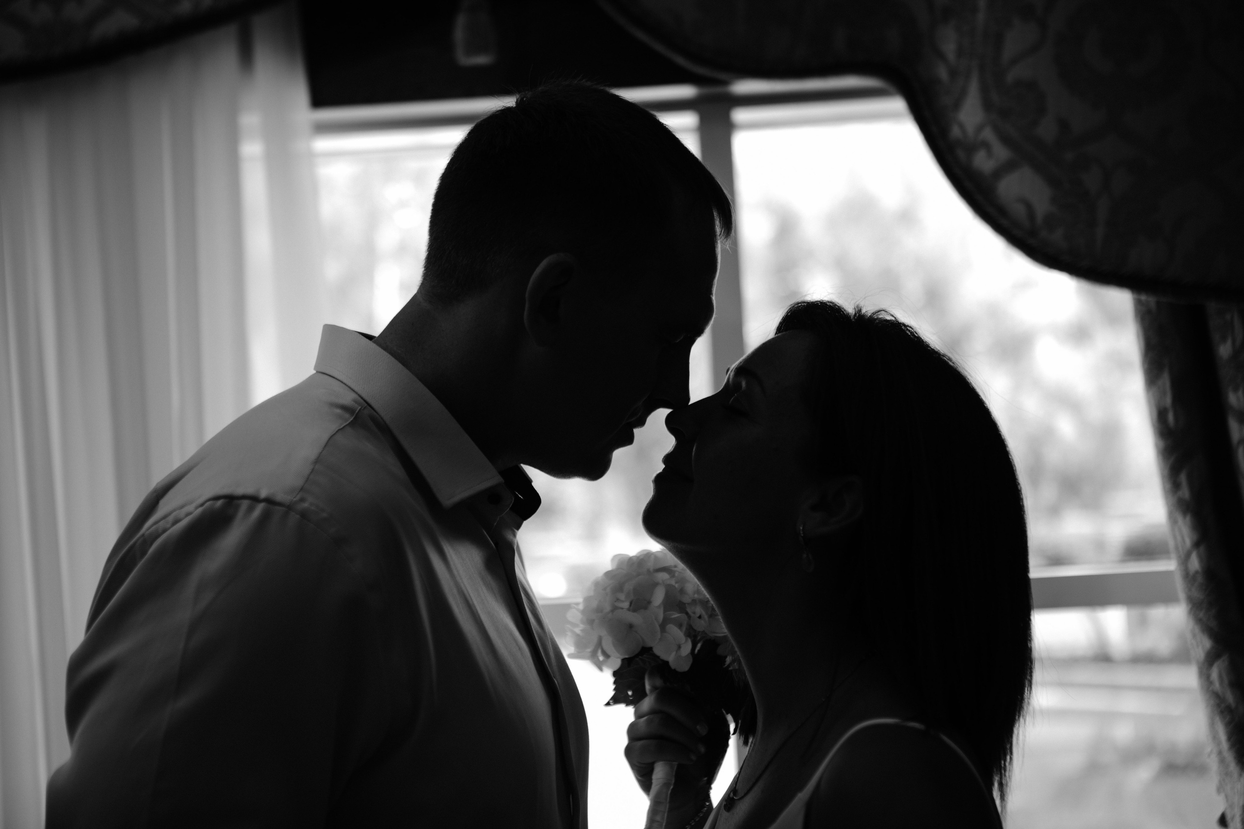 Лиза и Сережа. Роспись и тусовка в коттедже. Свадебный и портретный фотограф в Москве Анастасия Масюк