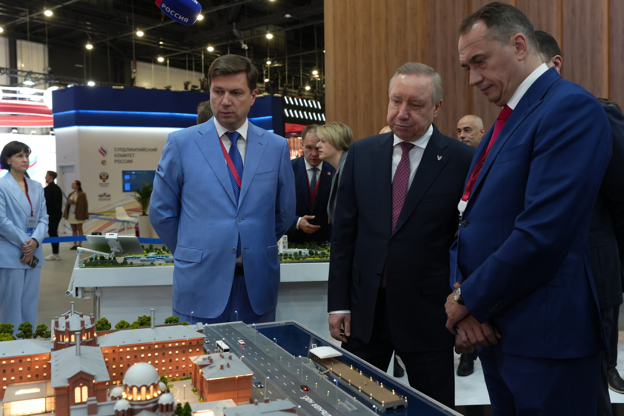 ПМЭФ 2026. Фотограф-видеограф в Санкт-Петербурге Владимир Нестеров