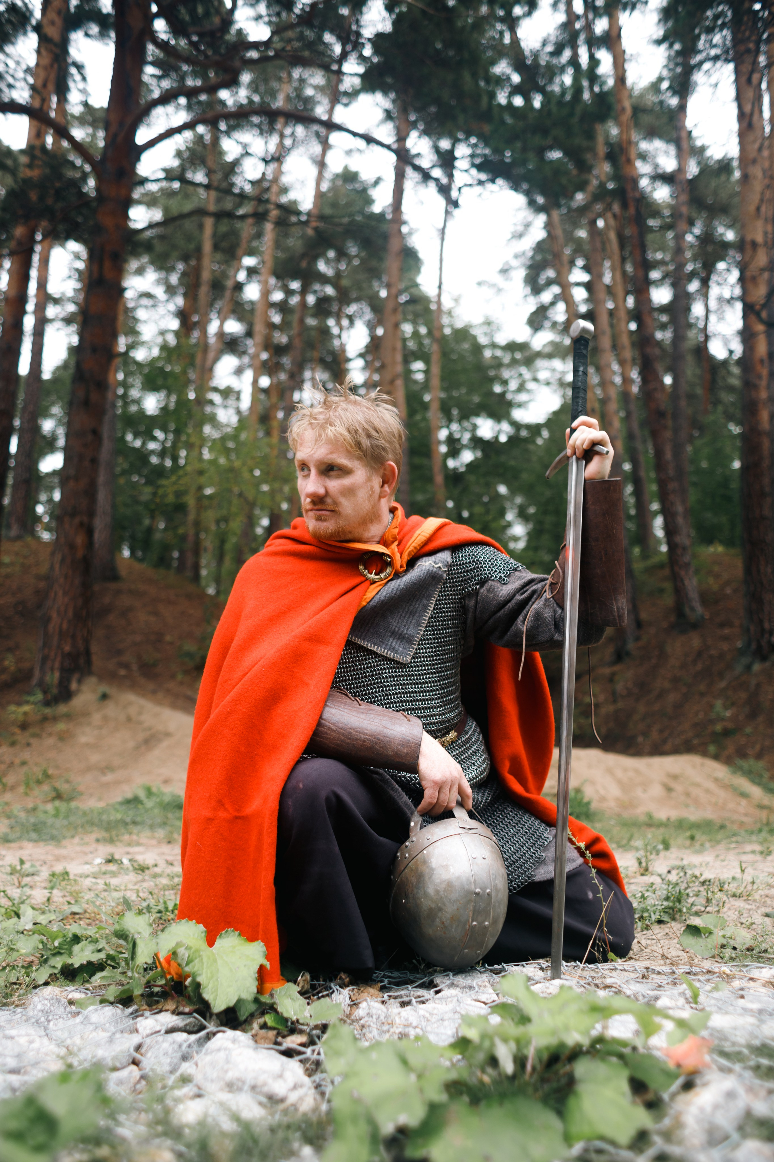 Костюмированная мужская. Фотограф в Тюмени Даша Михнова. Портреты, фотопроекты, фотодни