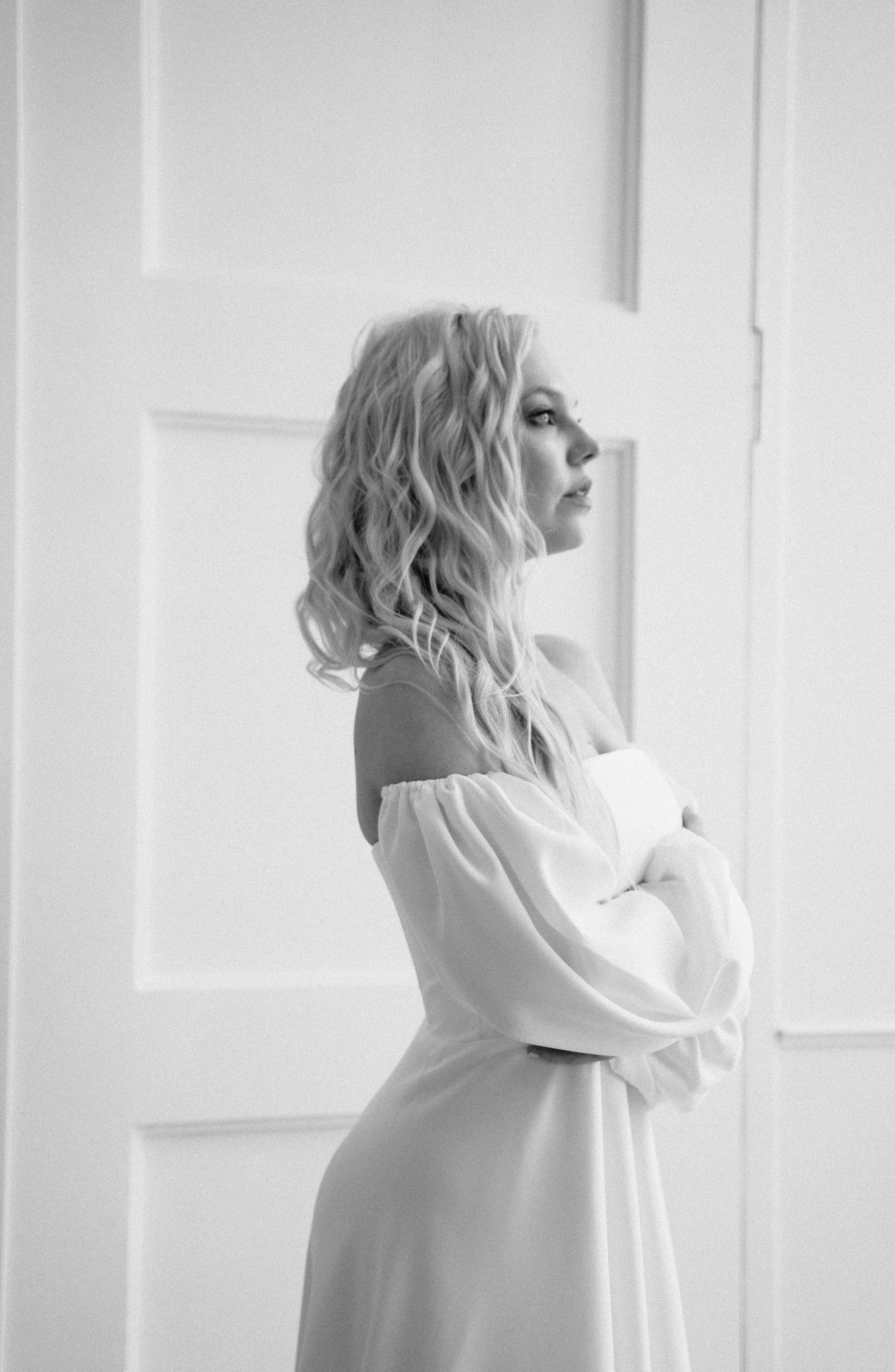 Свадебная фотосессия молодоженов в фотостудии. Свадебный и семейный фотограф из Воронежа|Москвы Бубнова Екатерина