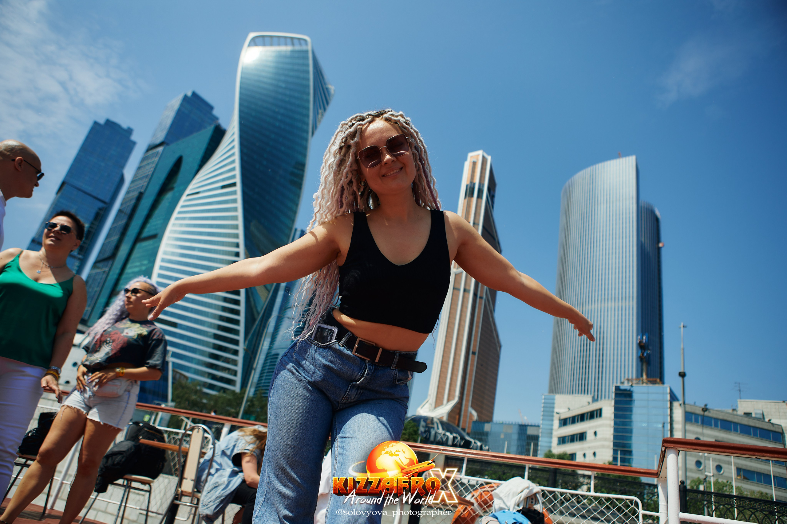 Boat party. Свадебный фотограф