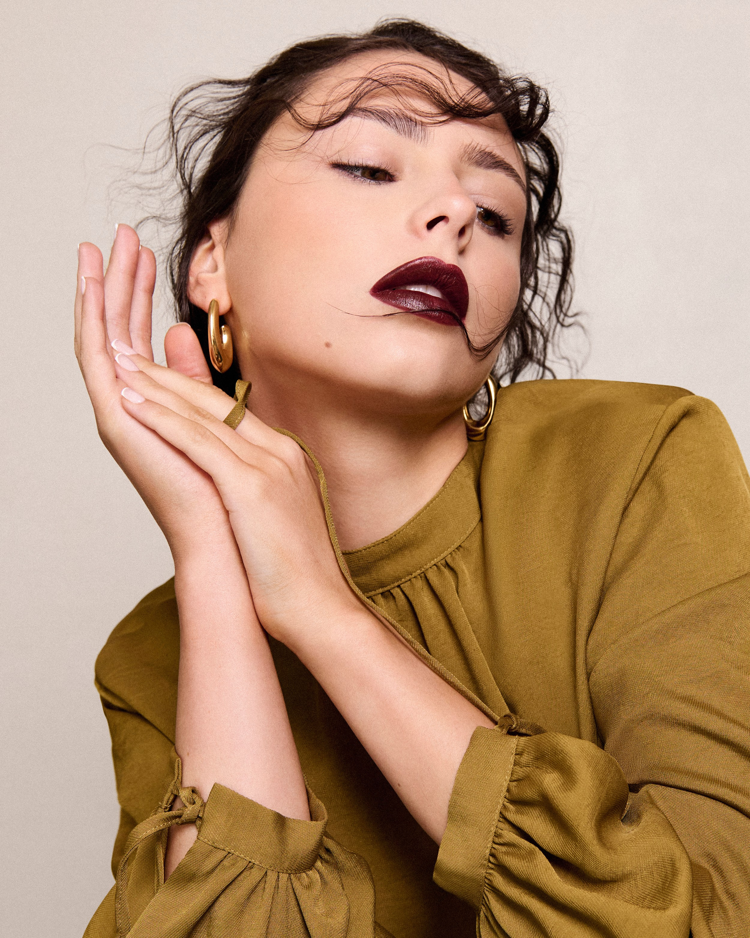Chelsea for Elle Hungary ph Alena Saz. Portfolio Victoria Bulanova