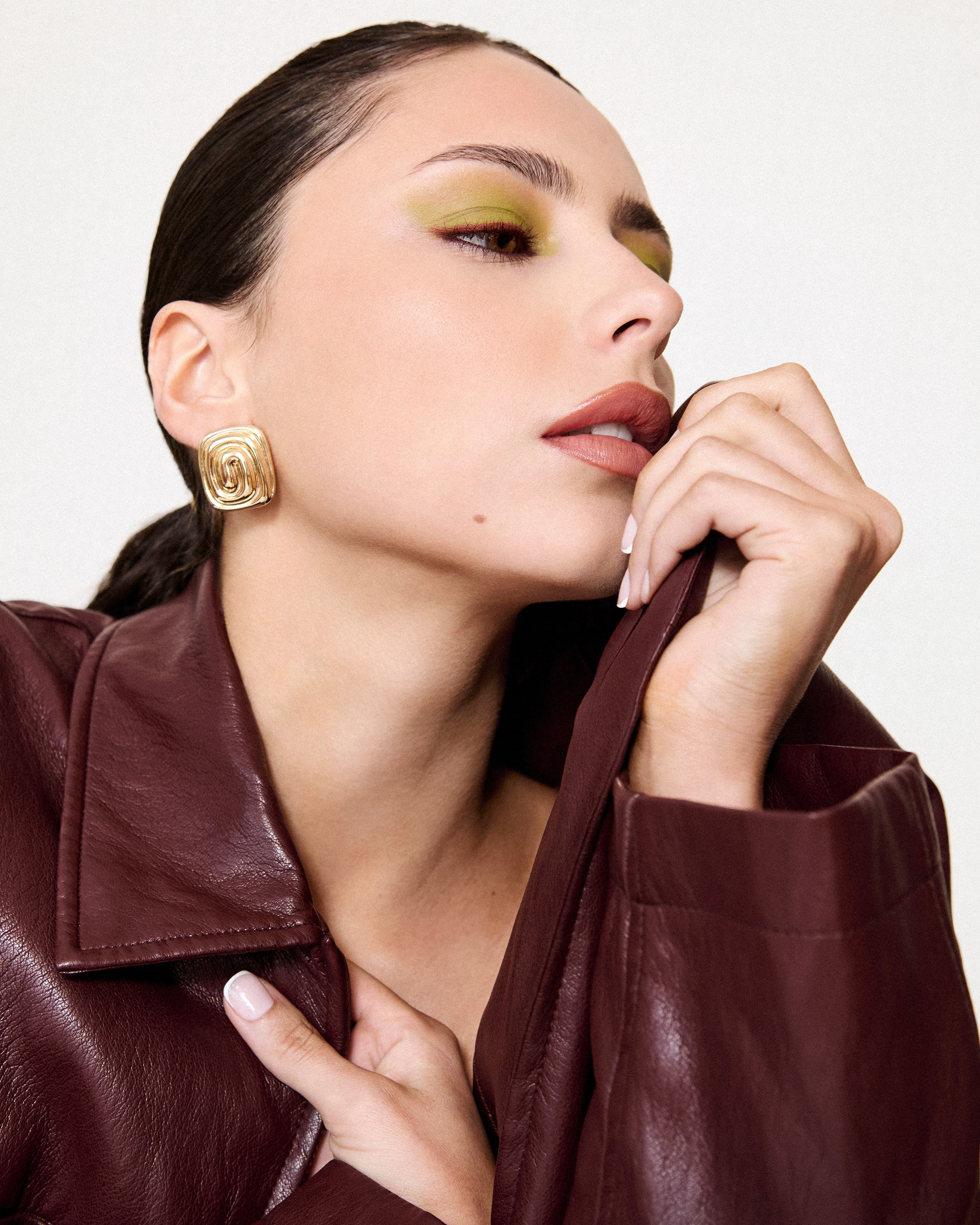 Chelsea for Elle Hungary ph Alena Saz. Portfolio Victoria Bulanova