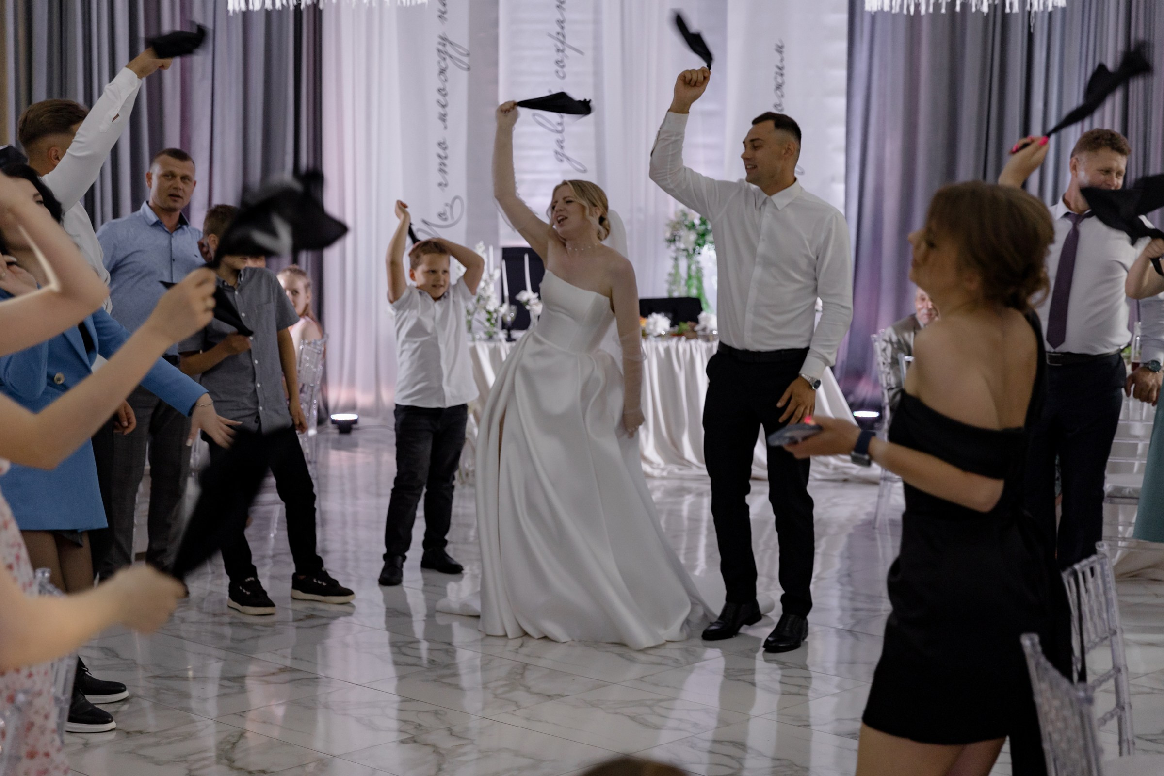 Свадьба пес и котики. Dima Lemeshevsky