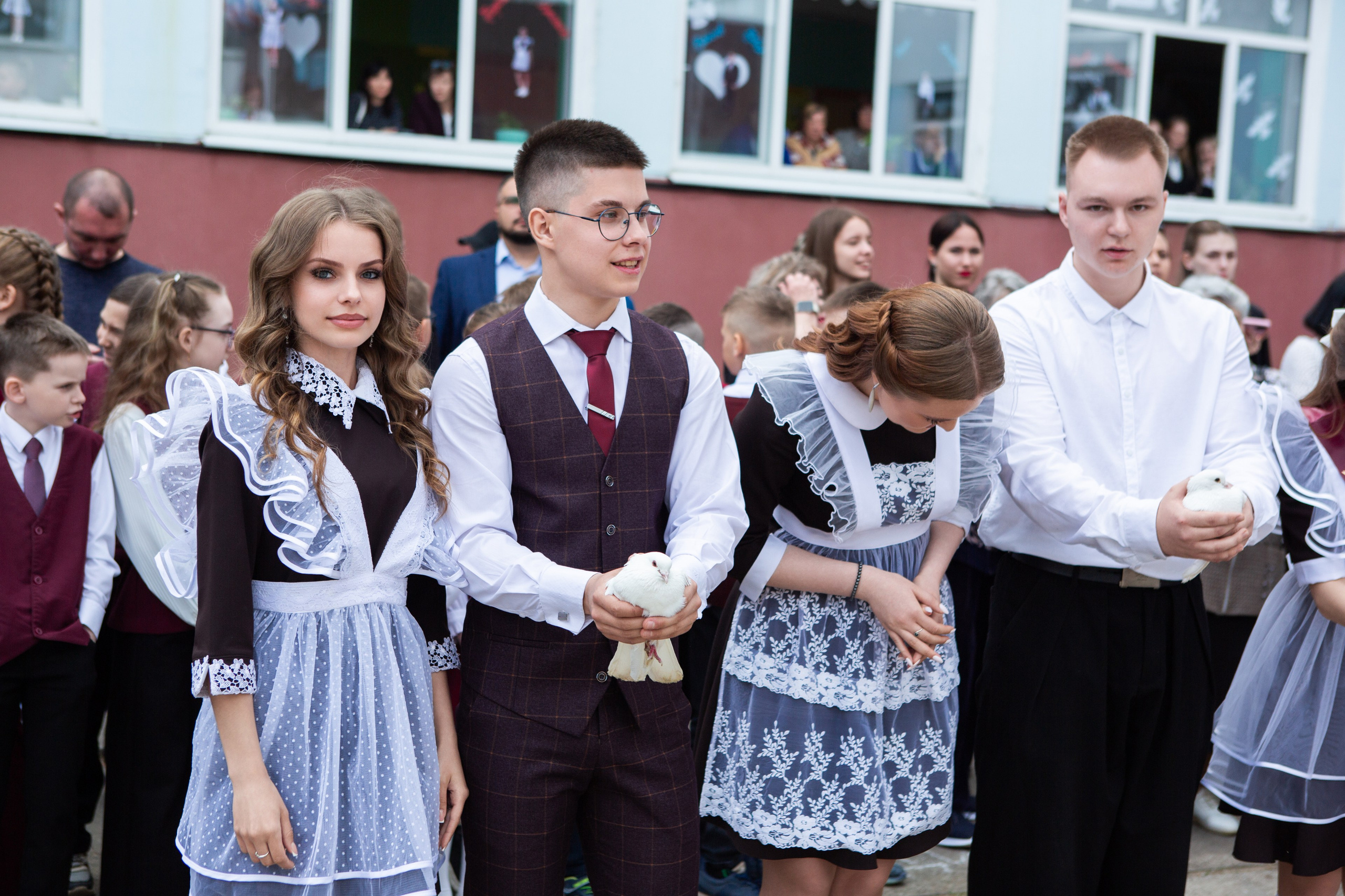 ПОСЛЕДНИЙ ЗВОНОК 2025 9 ШКОЛА Г. МЦЕНСК. Профессиональный фотограф в Мценске и Орловской области