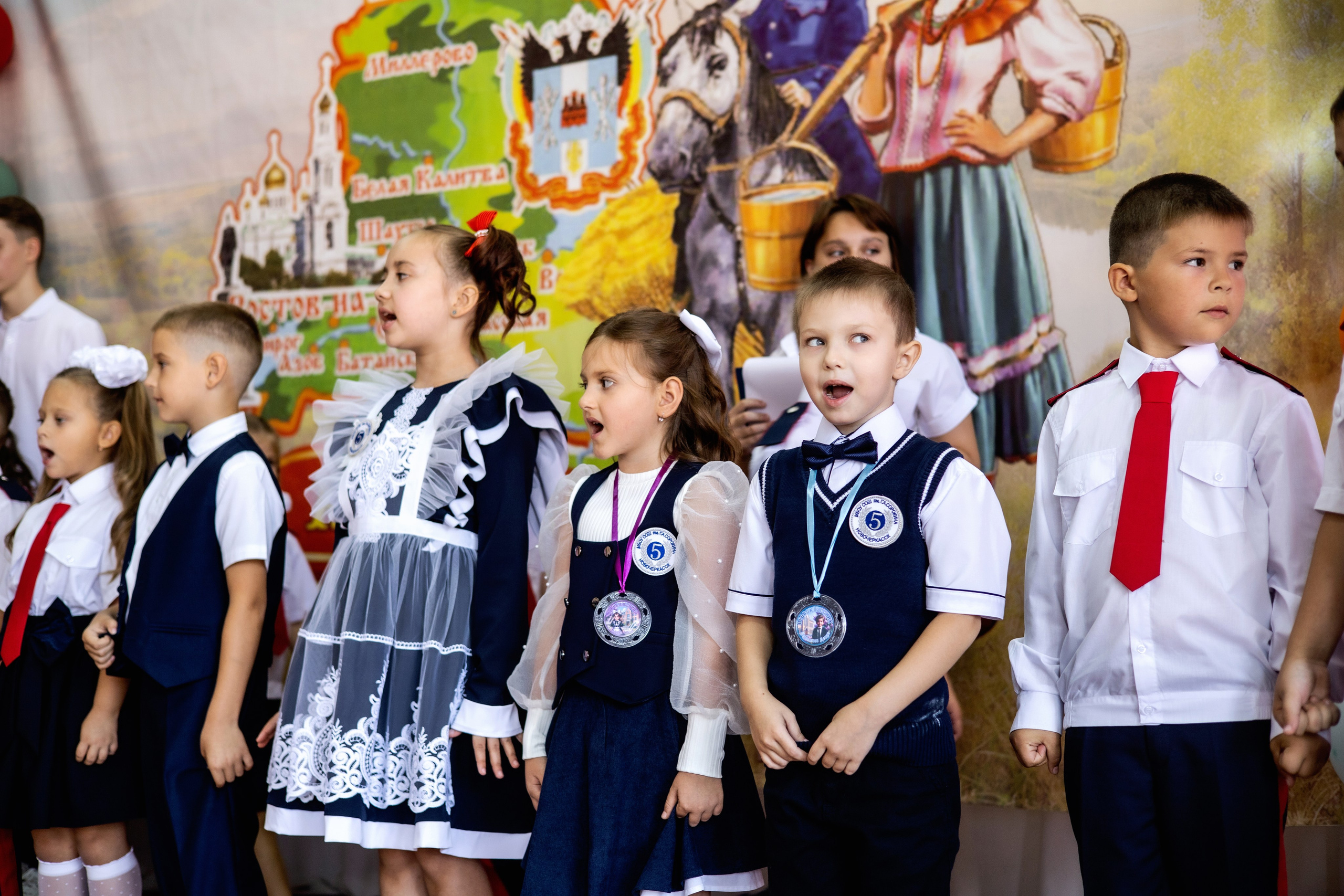 Первый раз в первый класс. Фотограф Надежда Лукьянова