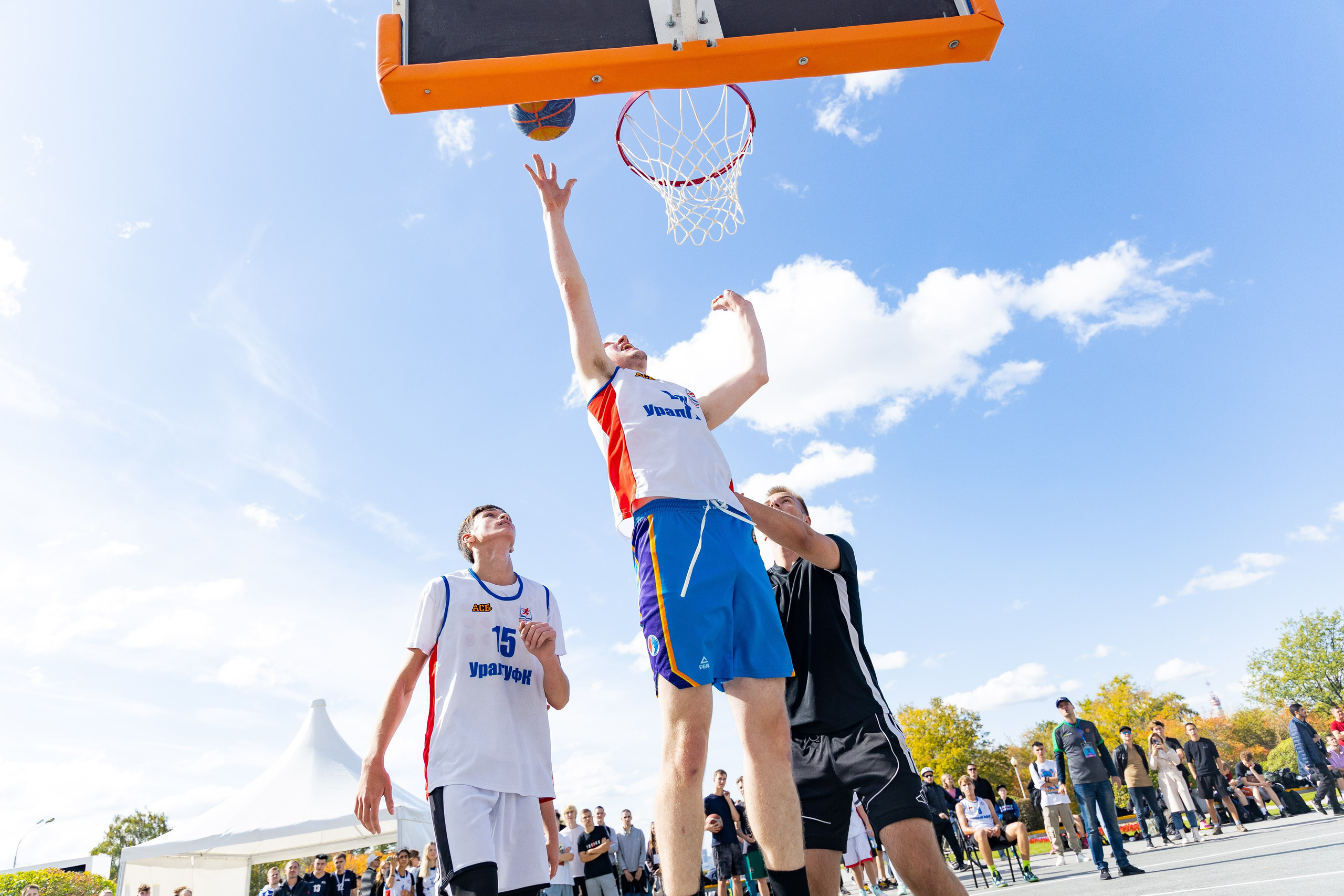 Баскетбол 3×3. Фотограф Родион Нарудинов