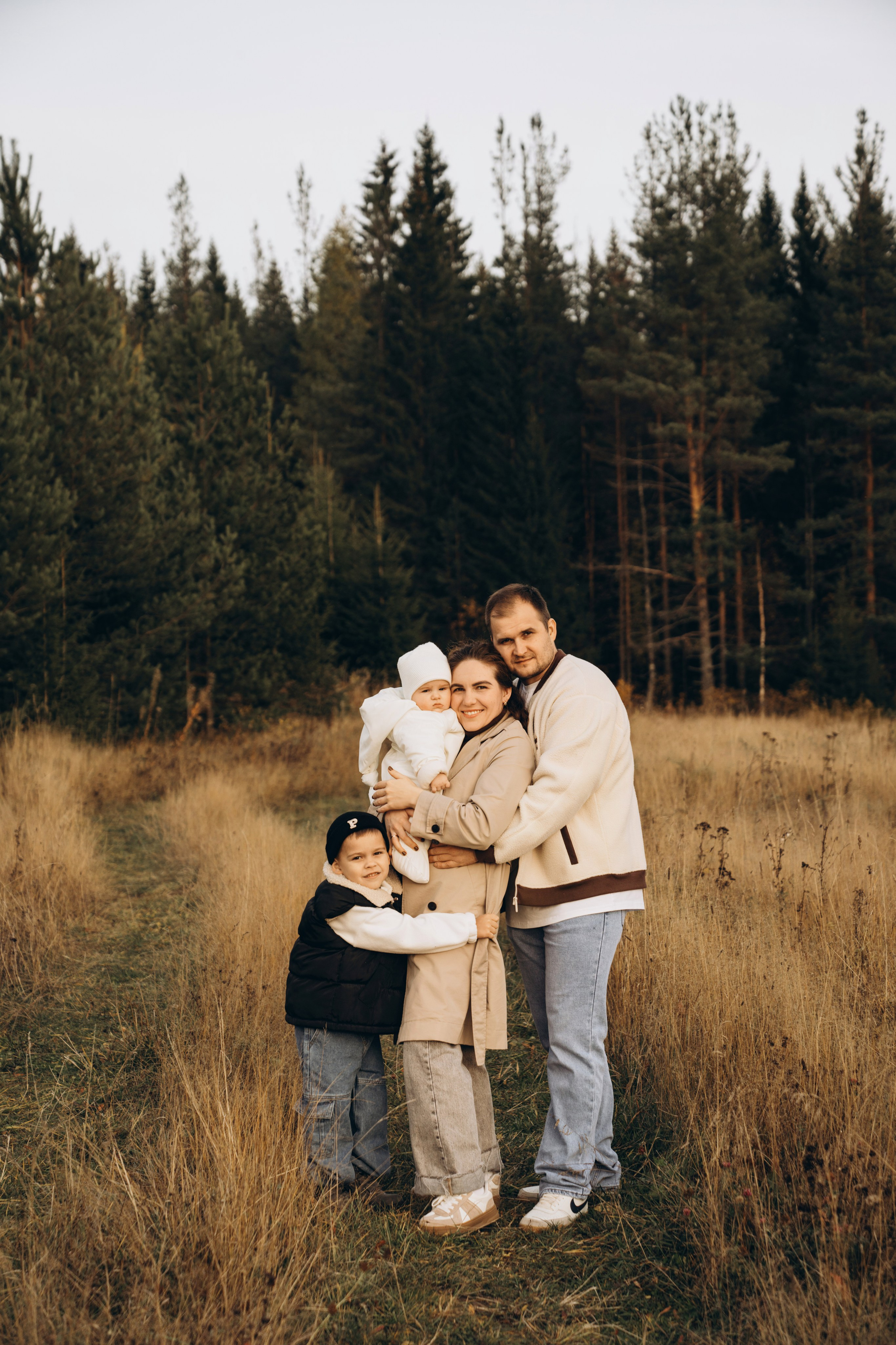 Виктор, Александра, Марк и Костик. Семейный и детский фотограф Плесецк, Мирный Марина Забабурина