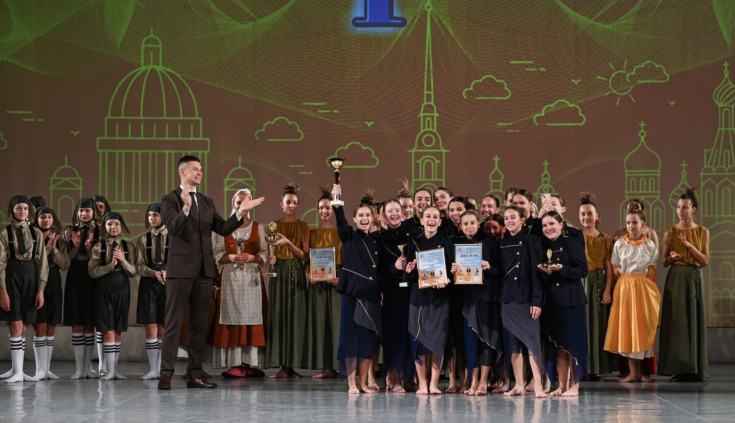 06.10.2024 «АртКомпас» Всероссийский фестиваль талантов «Невские встречи» г. СПБ. Медиастудия Фото Концепт