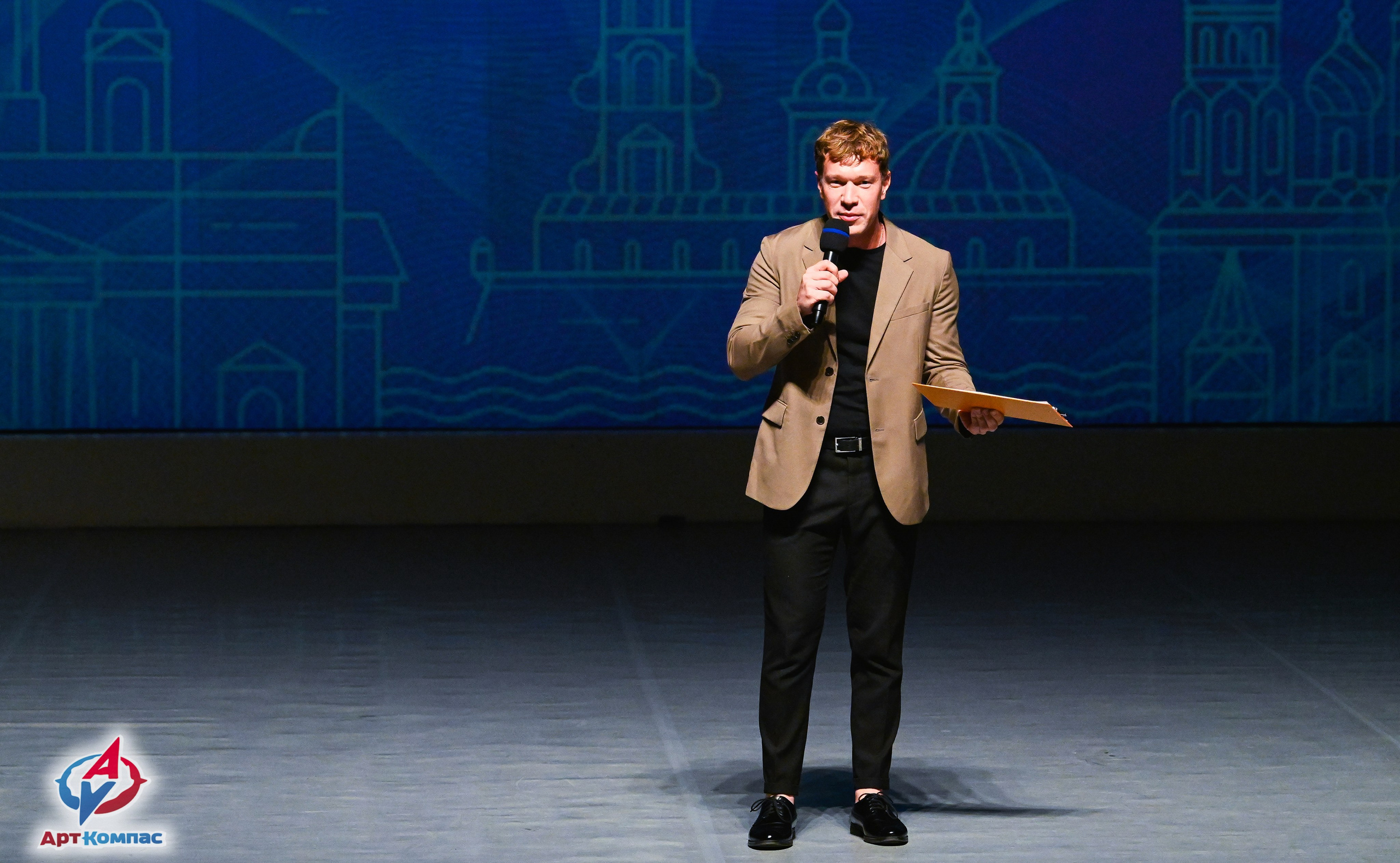 05.10.2025 Всероссийский фестиваль талантов «НЕВСКИЕ ВСТРЕЧИ» г. Санкт-Петербург. Медиастудия Фото Концепт