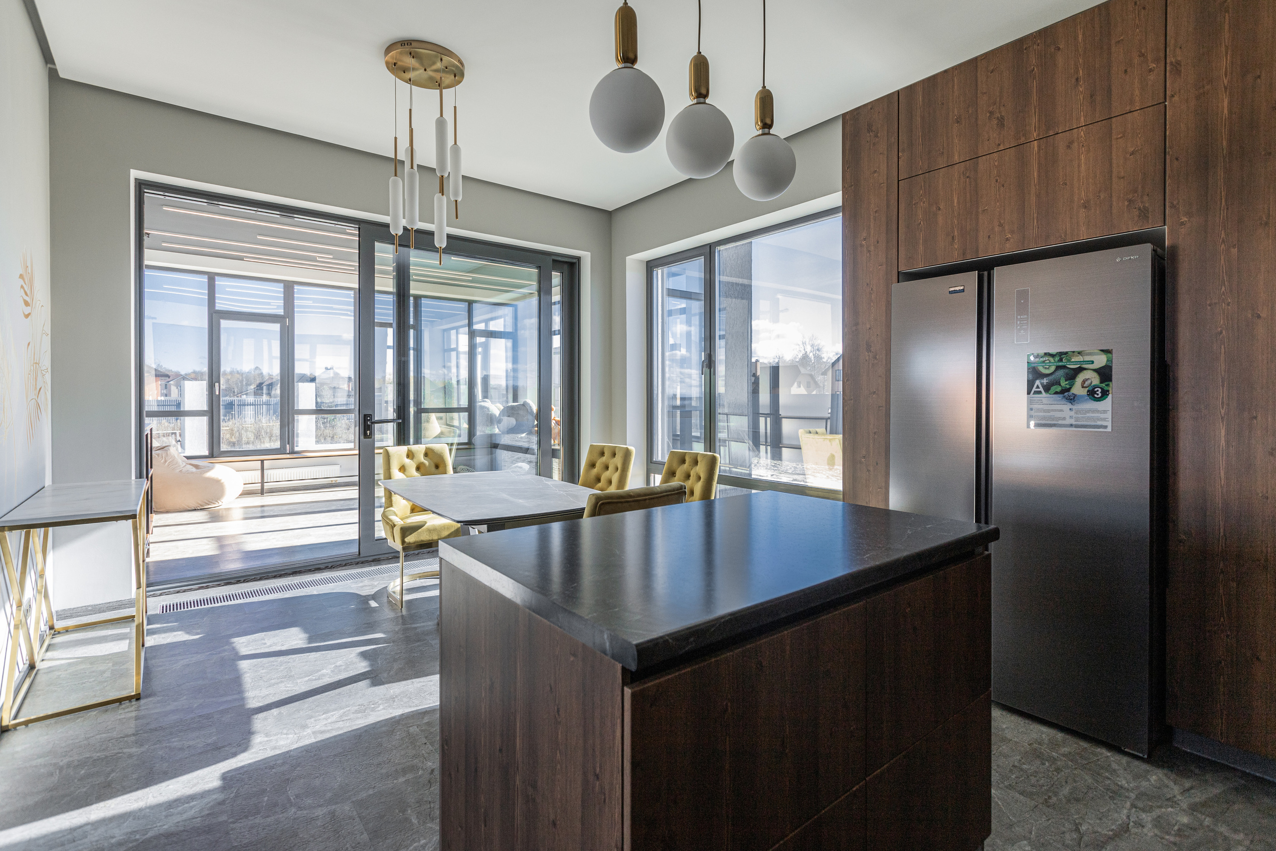 Предпродажная съемка коттеджа в Зубарево. Фотограф Денис Лесковский (Тюмень)